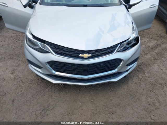 Photo 5 VIN: 3G1BE6SMXJS586691 - CHEVROLET CRUZE 