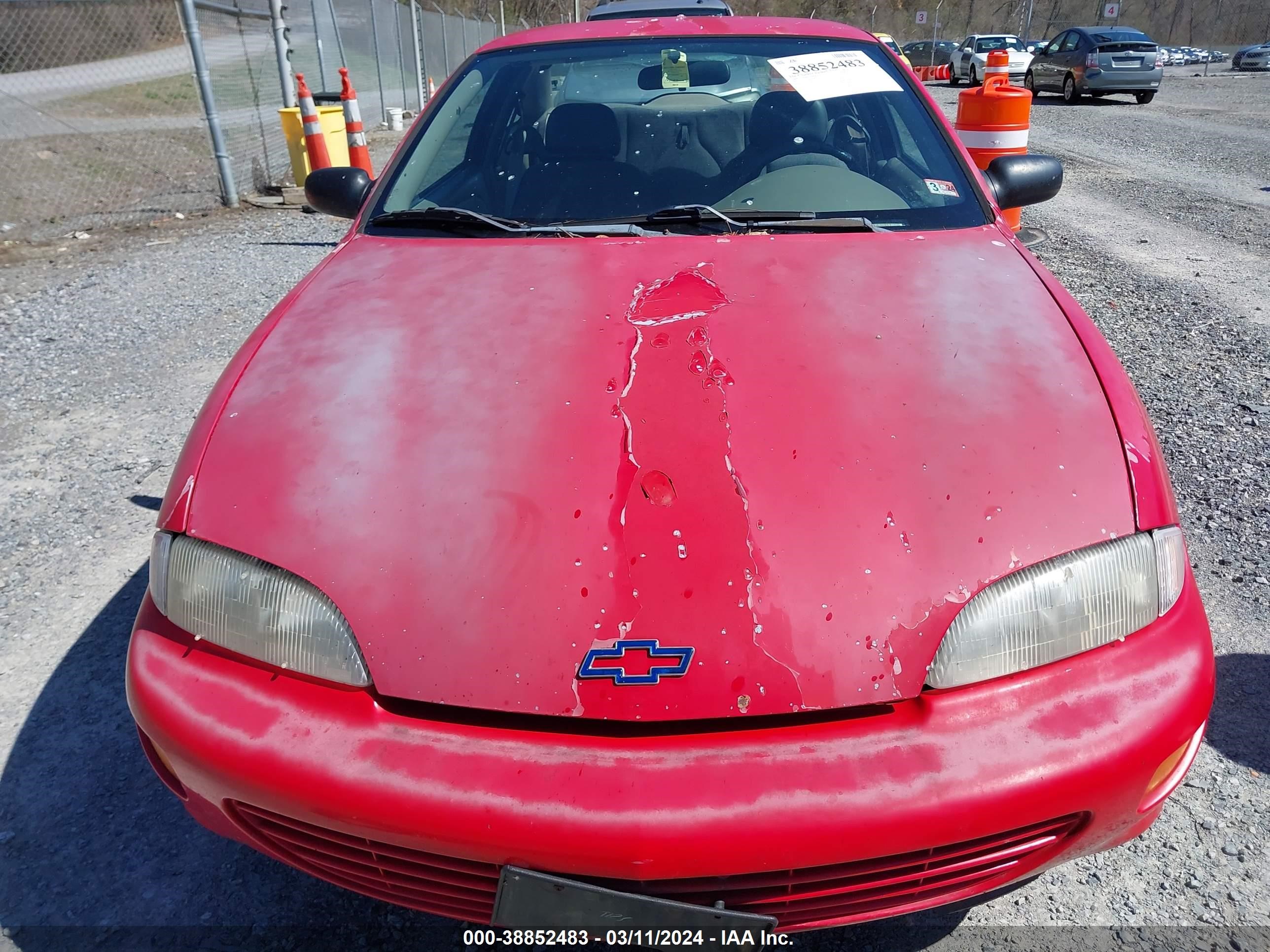 Photo 5 VIN: 3G1JC124XWS832747 - CHEVROLET CAVALIER 