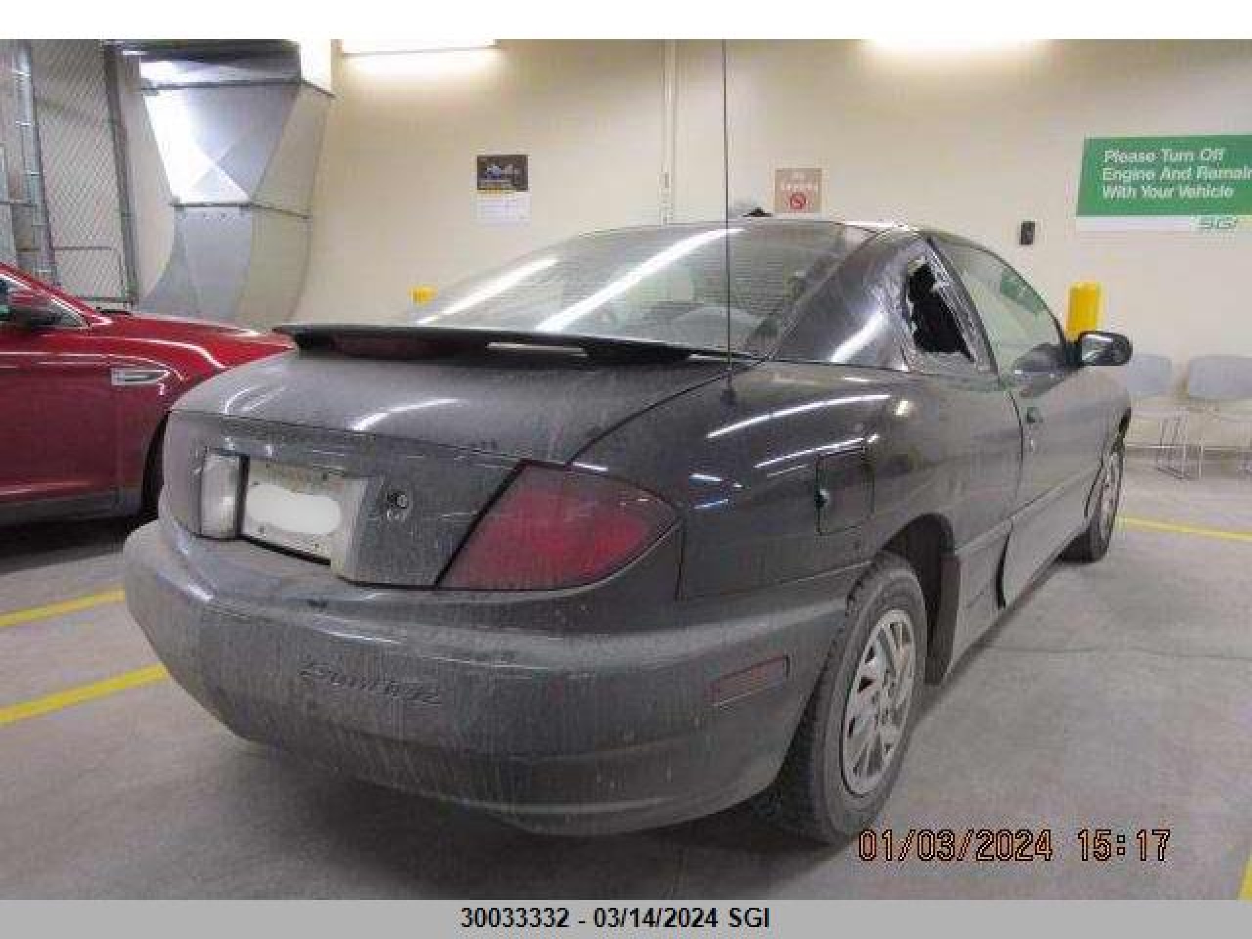 Photo 3 VIN: 3G2JB12F15S117709 - PONTIAC SUNFIRE 