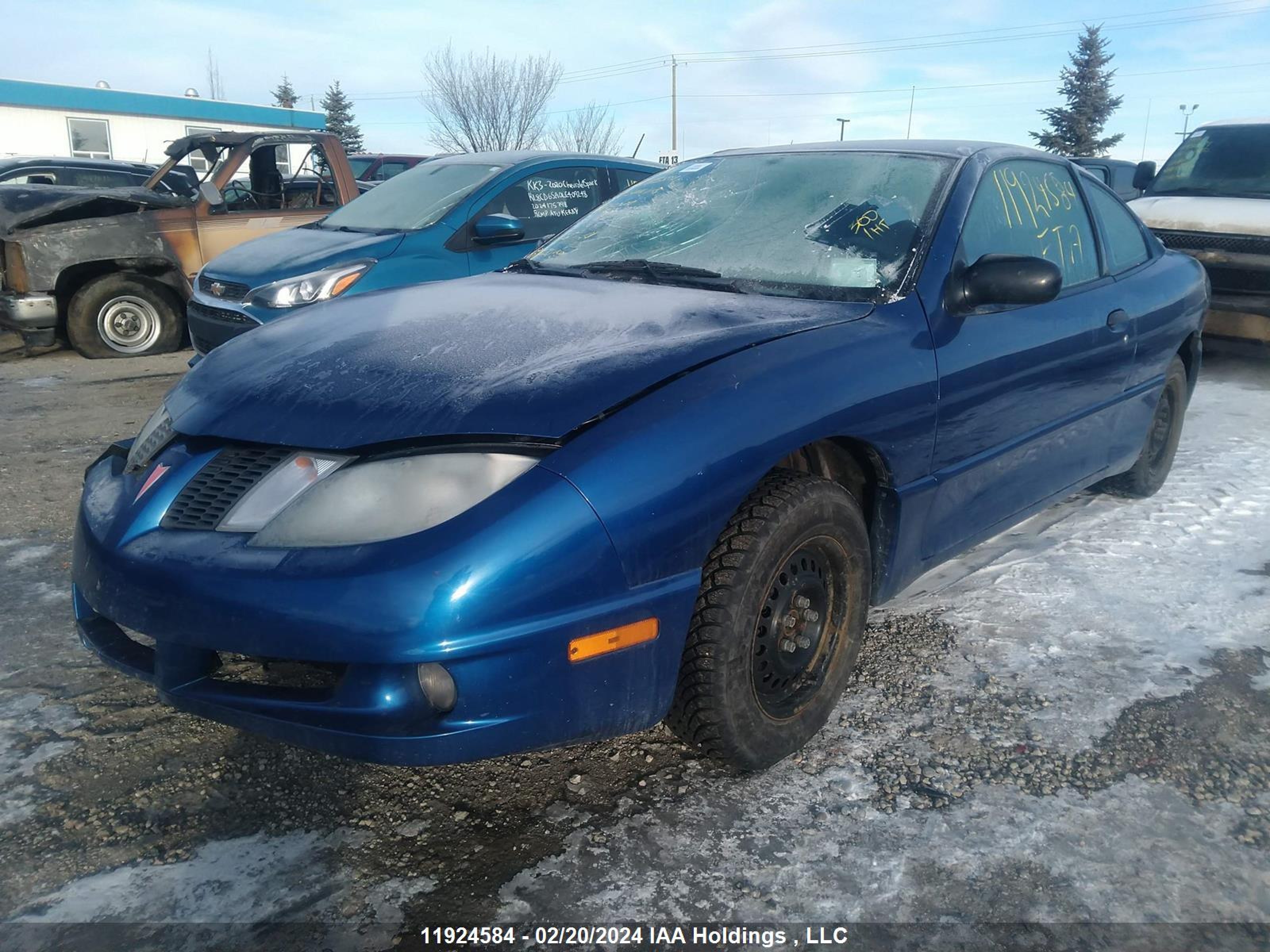 Photo 1 VIN: 3G2JB12F84S106009 - PONTIAC SUNFIRE 