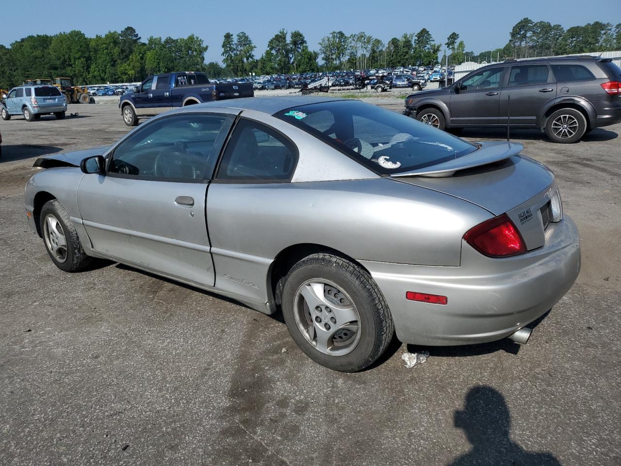 Photo 1 VIN: 3G2JB12F85S170956 - PONTIAC SUNFIRE 