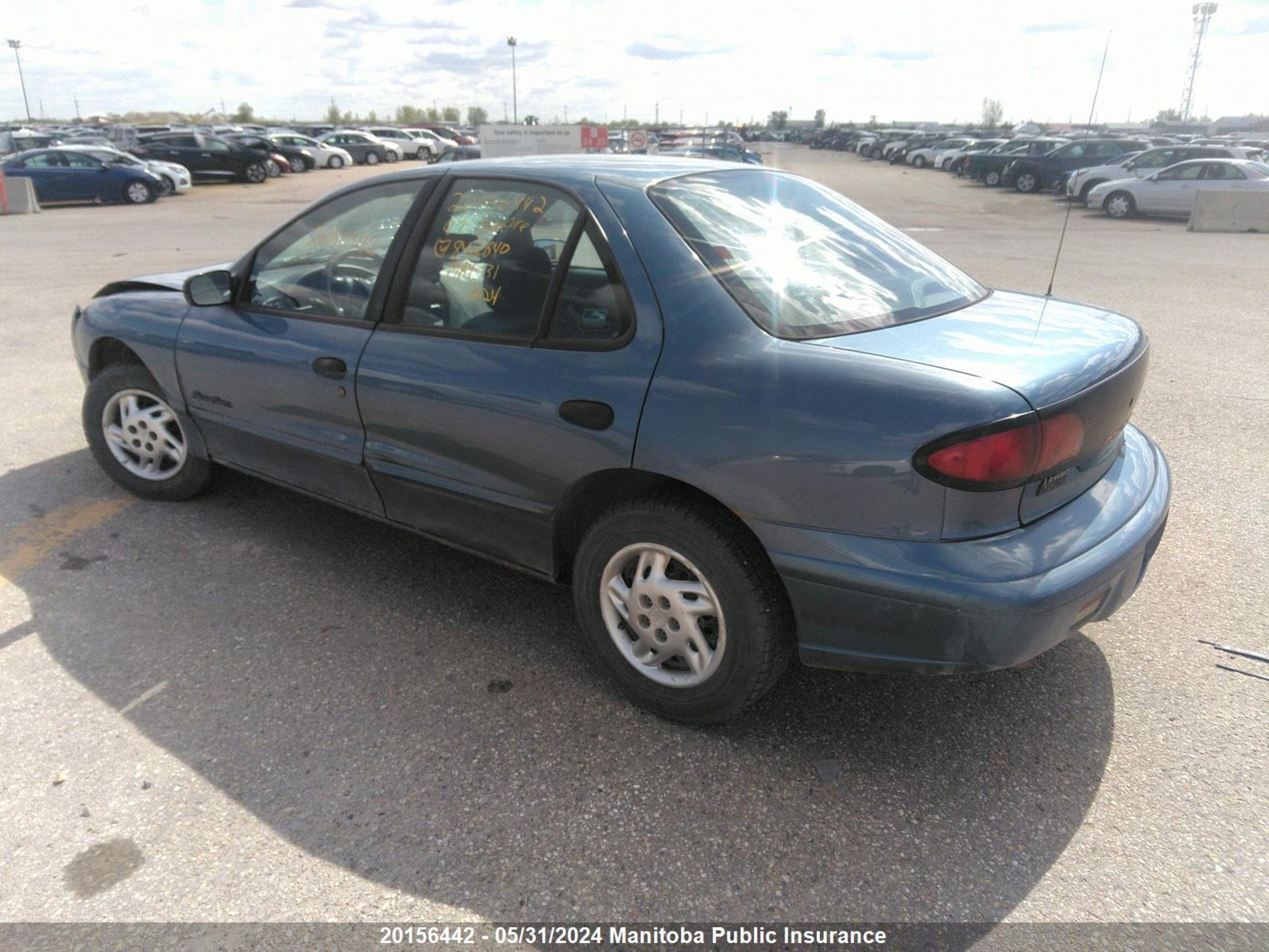 Photo 2 VIN: 3G2JB5243VS842640 - PONTIAC SUNFIRE 