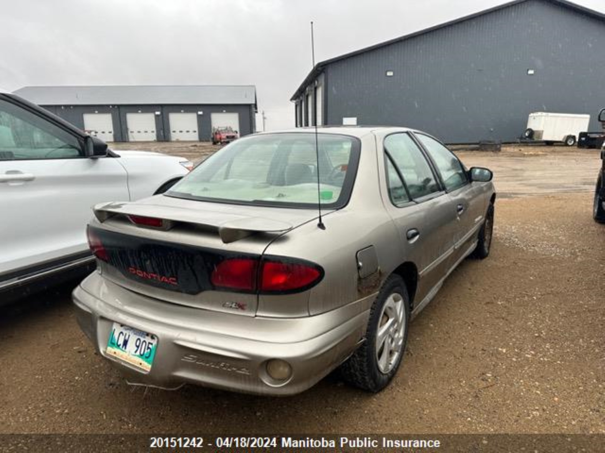 Photo 3 VIN: 3G2JB524X2S106659 - PONTIAC SUNFIRE 