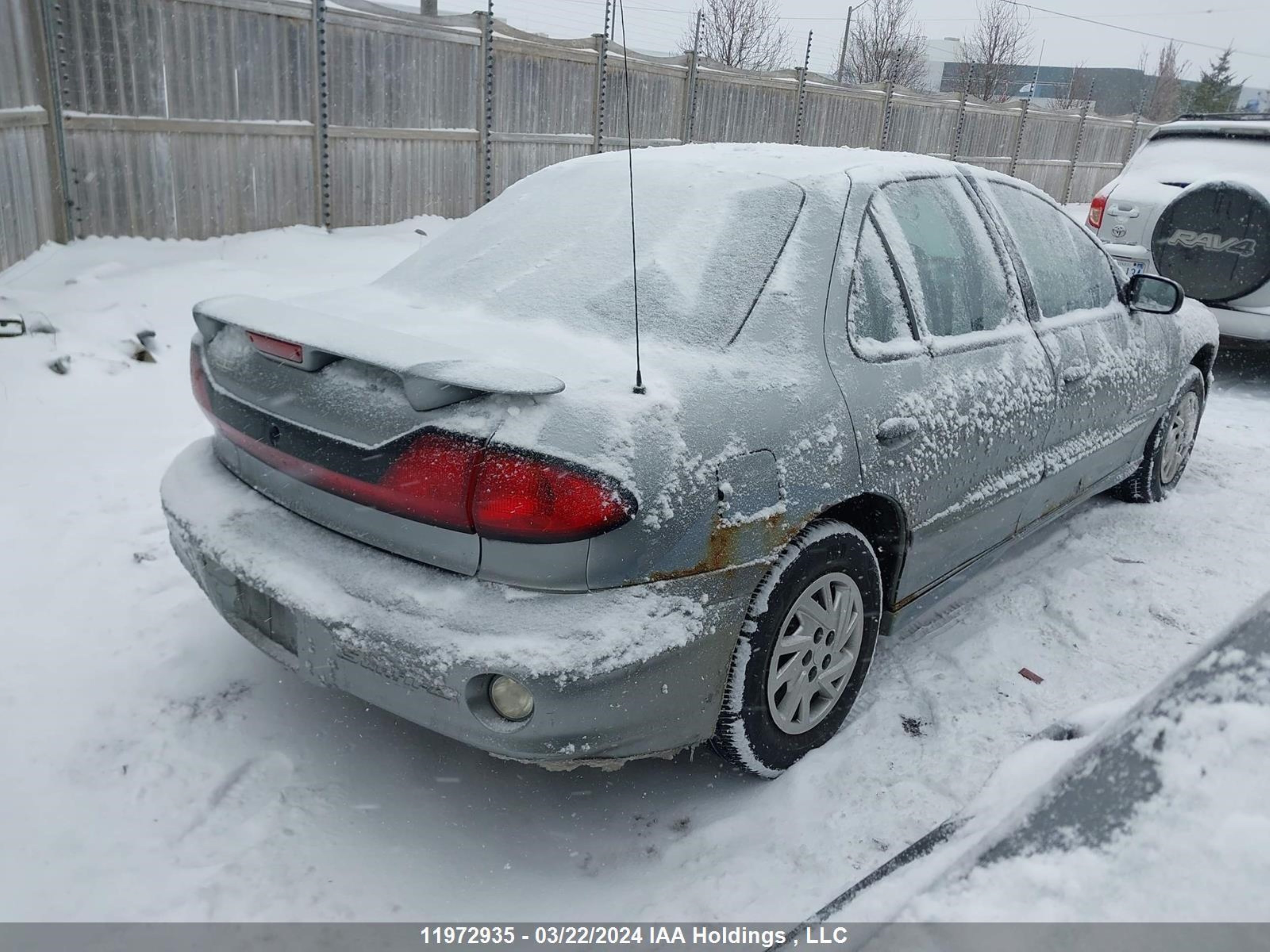 Photo 3 VIN: 3G2JB52F55S210921 - PONTIAC SUNFIRE 