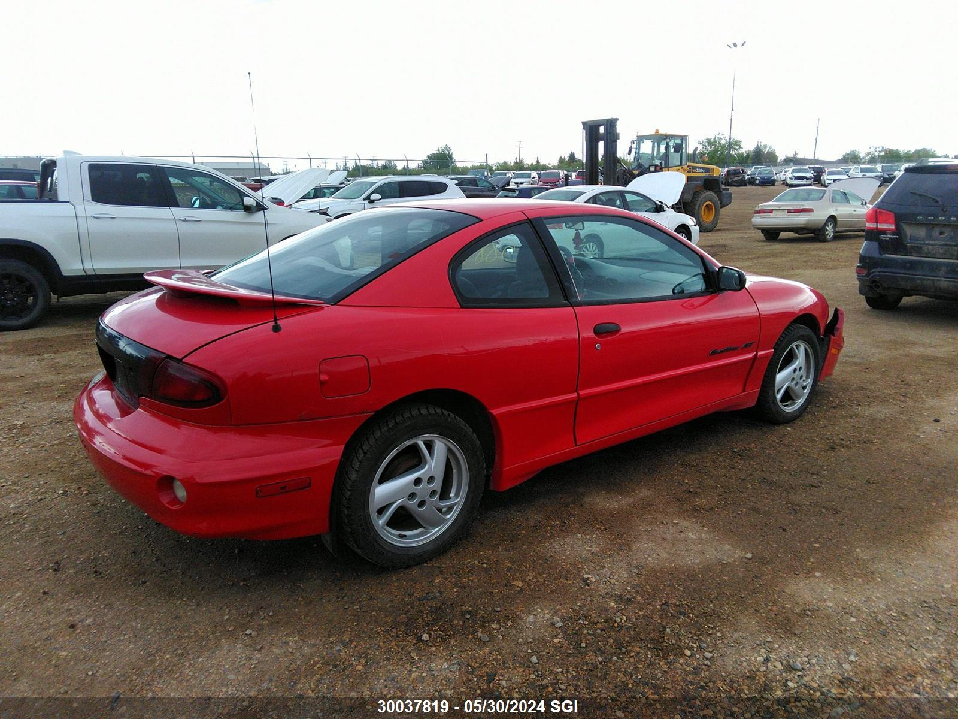 Photo 3 VIN: 3G2JD12T9YS122760 - PONTIAC SUNFIRE 