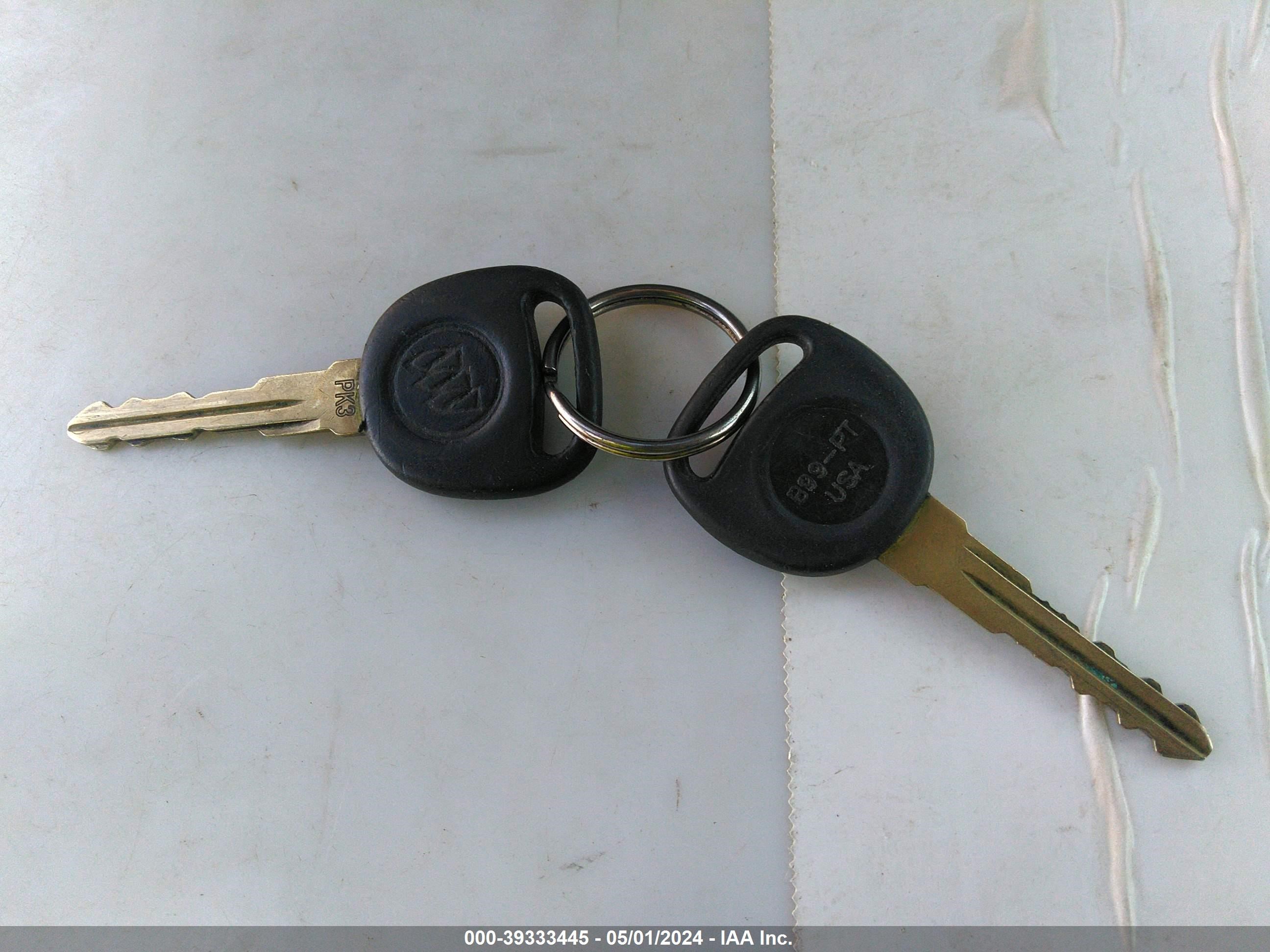 Photo 10 VIN: 3G5DA03E04S556238 - BUICK RENDEZVOUS 