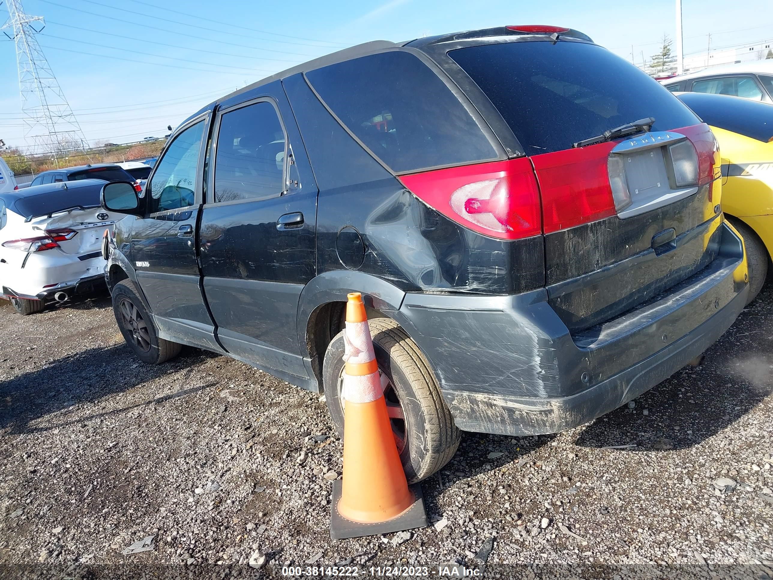 Photo 2 VIN: 3G5DA03E13S549040 - BUICK RENDEZVOUS 