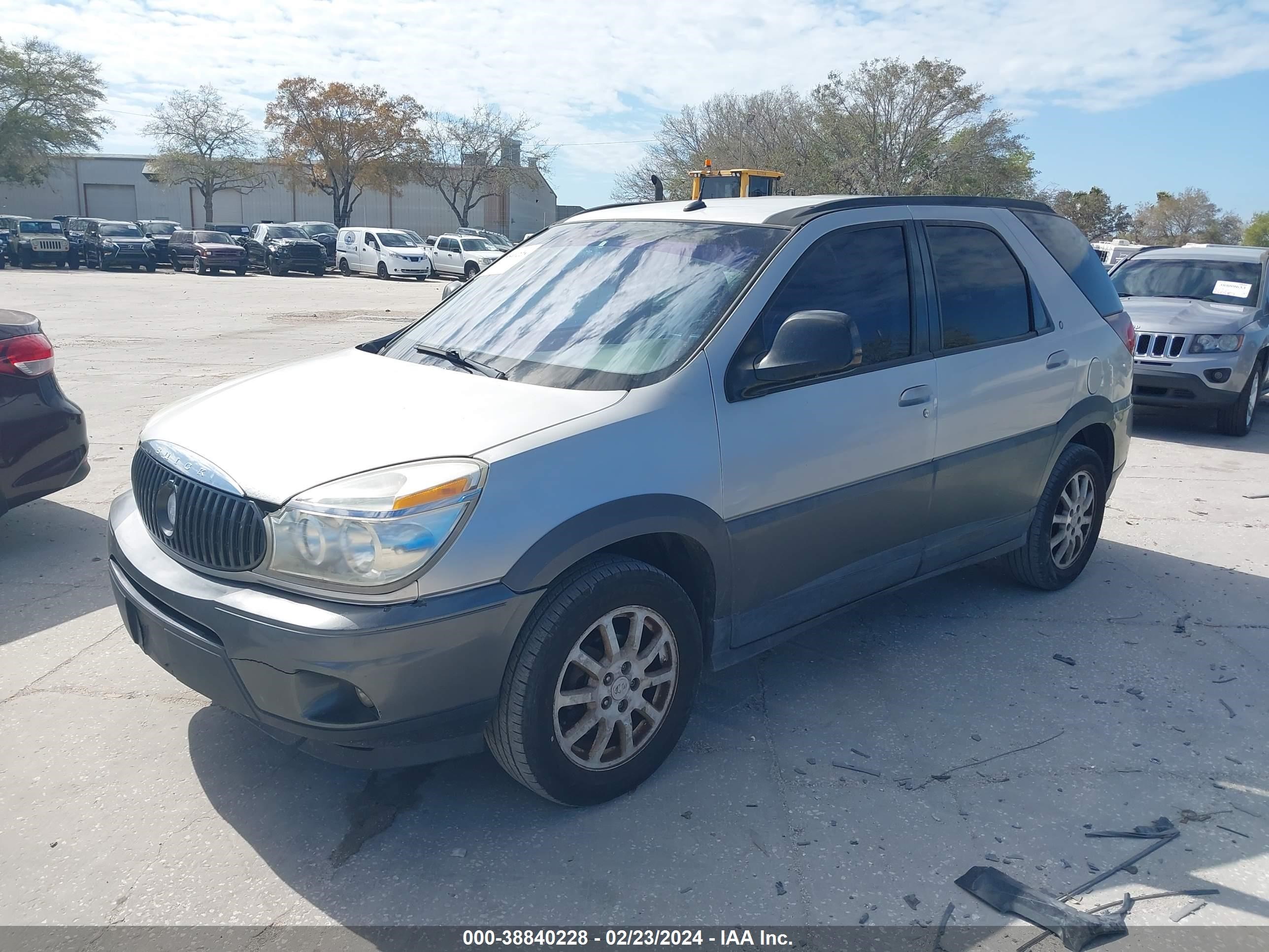 Photo 2 VIN: 3G5DA03E15S517546 - BUICK RENDEZVOUS 