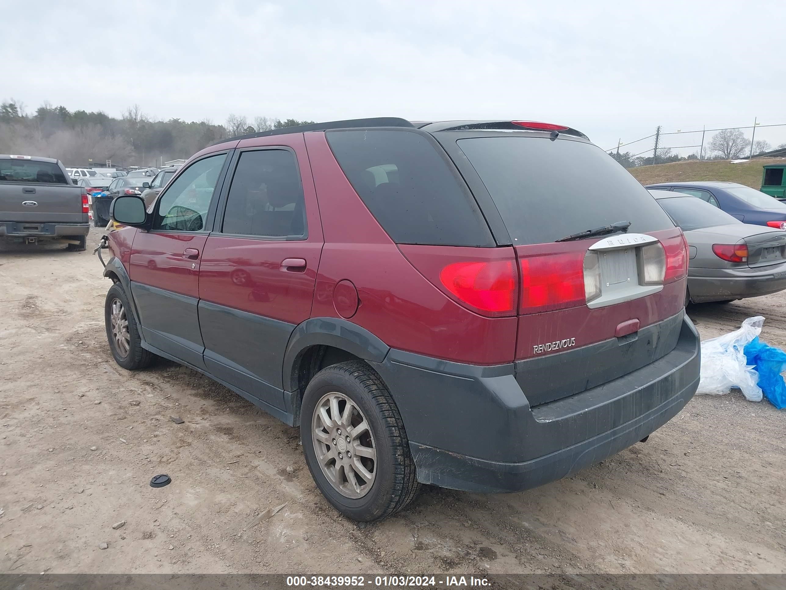 Photo 2 VIN: 3G5DA03E15S531138 - BUICK RENDEZVOUS 