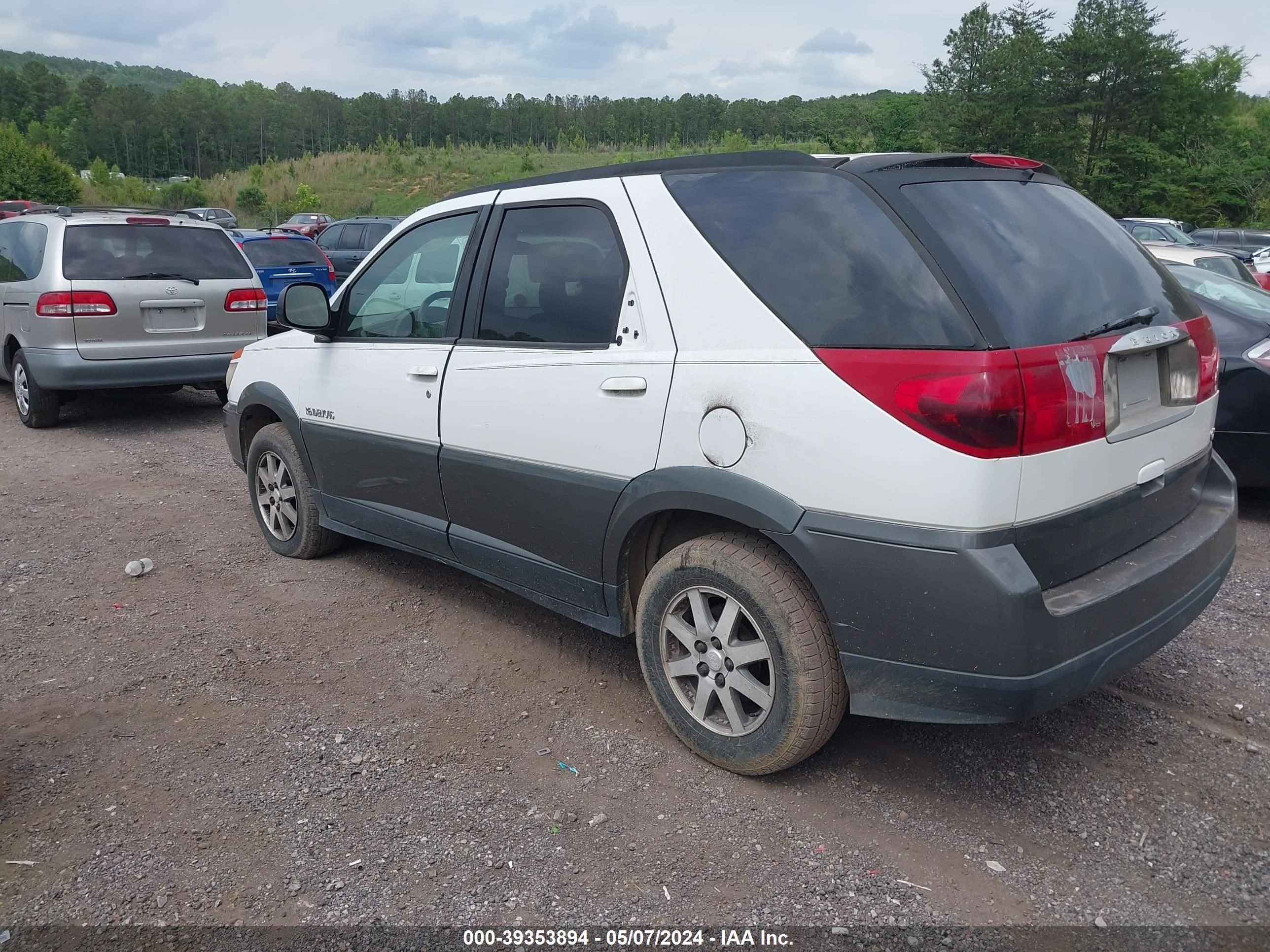 Photo 2 VIN: 3G5DA03E22S560319 - BUICK RENDEZVOUS 