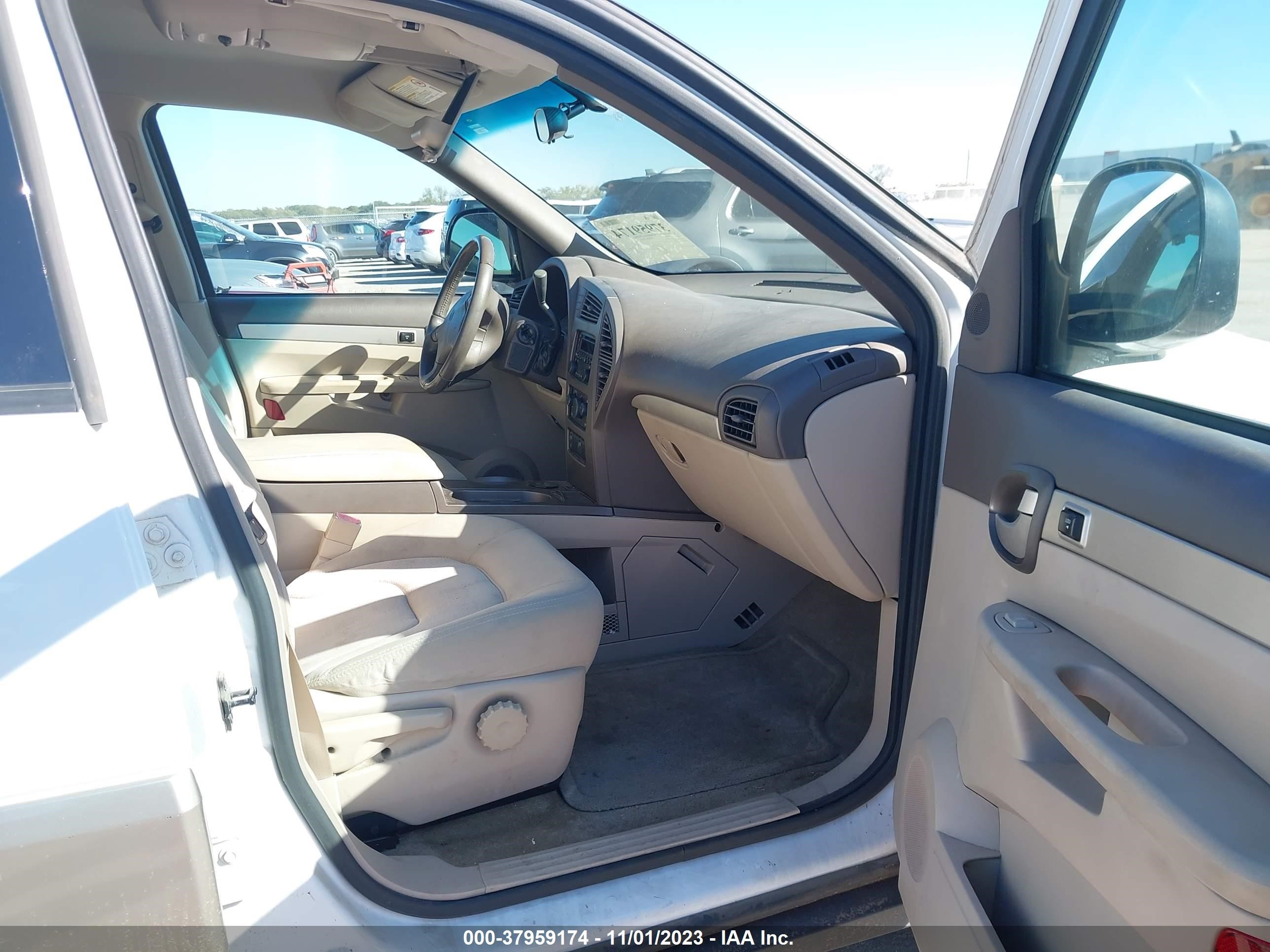 Photo 4 VIN: 3G5DA03E44S509634 - BUICK RENDEZVOUS 