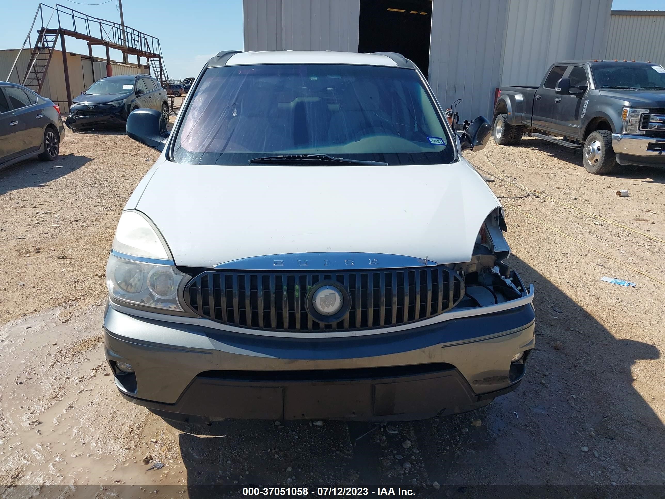 Photo 12 VIN: 3G5DA03E44S579327 - BUICK RENDEZVOUS 