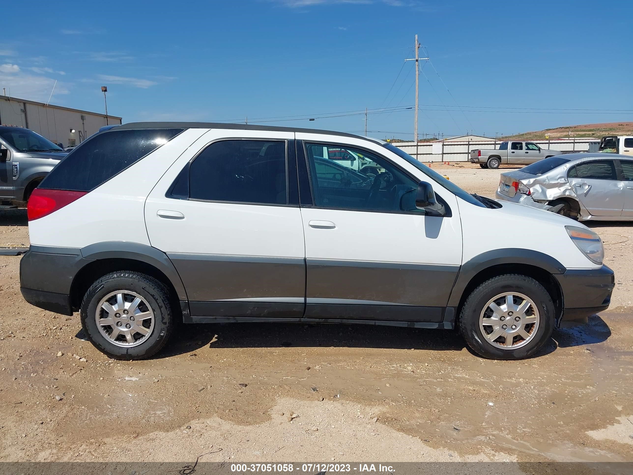 Photo 13 VIN: 3G5DA03E44S579327 - BUICK RENDEZVOUS 