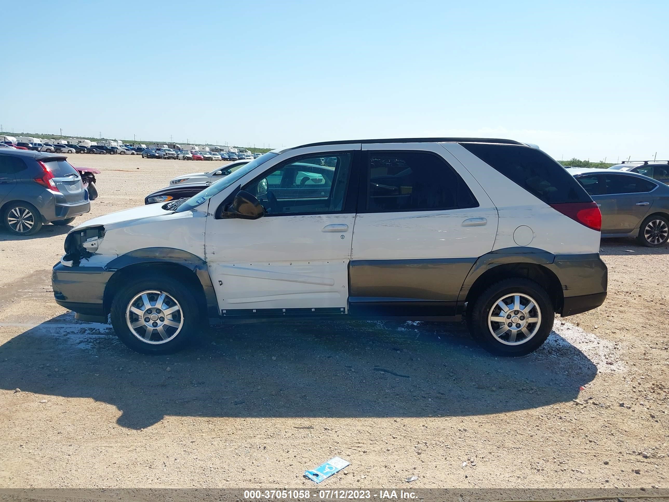 Photo 14 VIN: 3G5DA03E44S579327 - BUICK RENDEZVOUS 