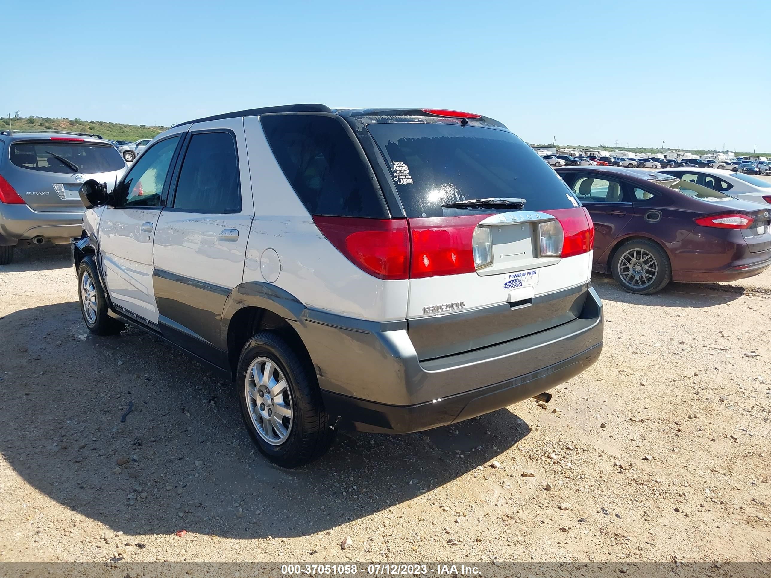 Photo 2 VIN: 3G5DA03E44S579327 - BUICK RENDEZVOUS 