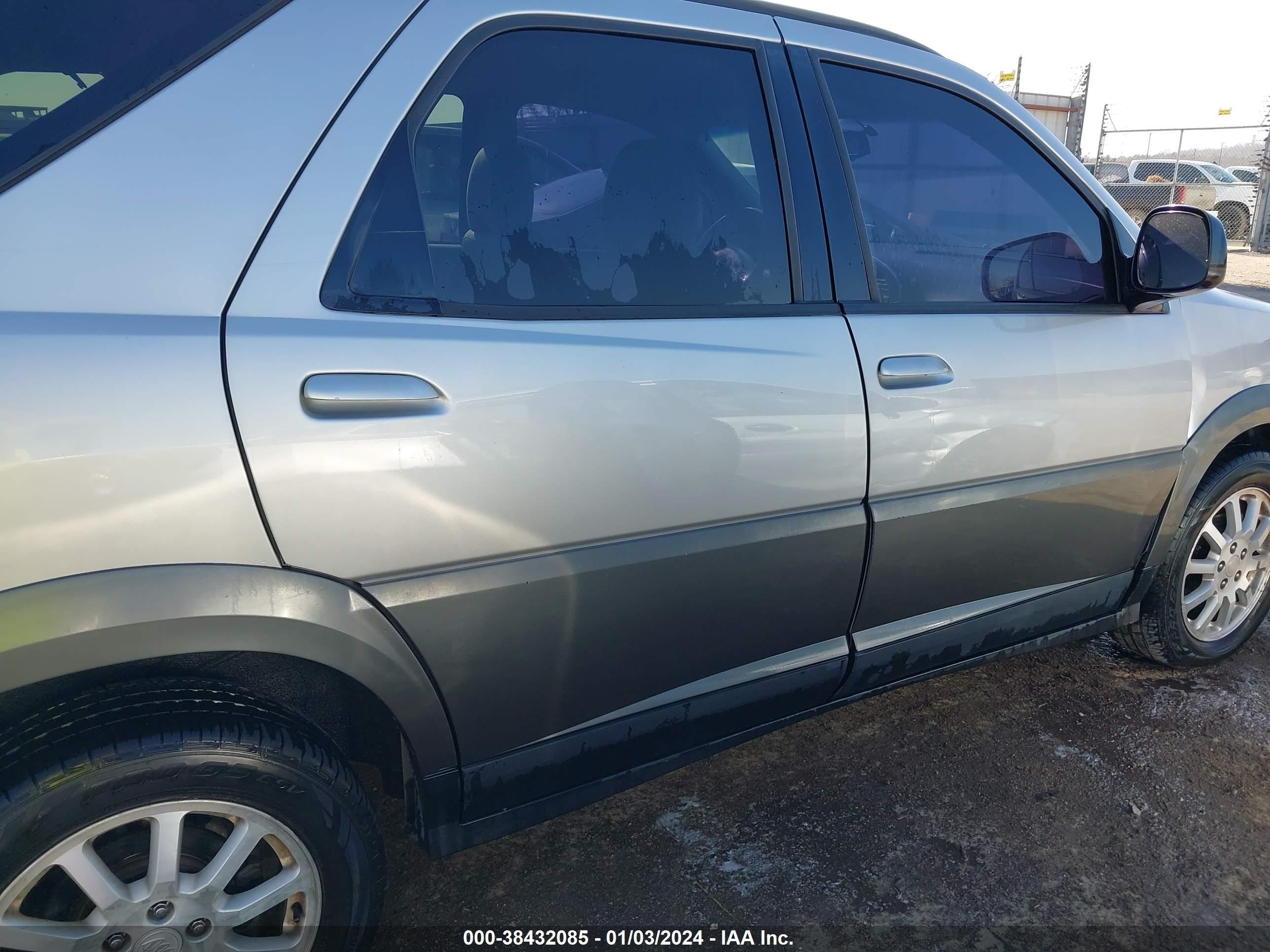 Photo 12 VIN: 3G5DA03E65S513640 - BUICK RENDEZVOUS 