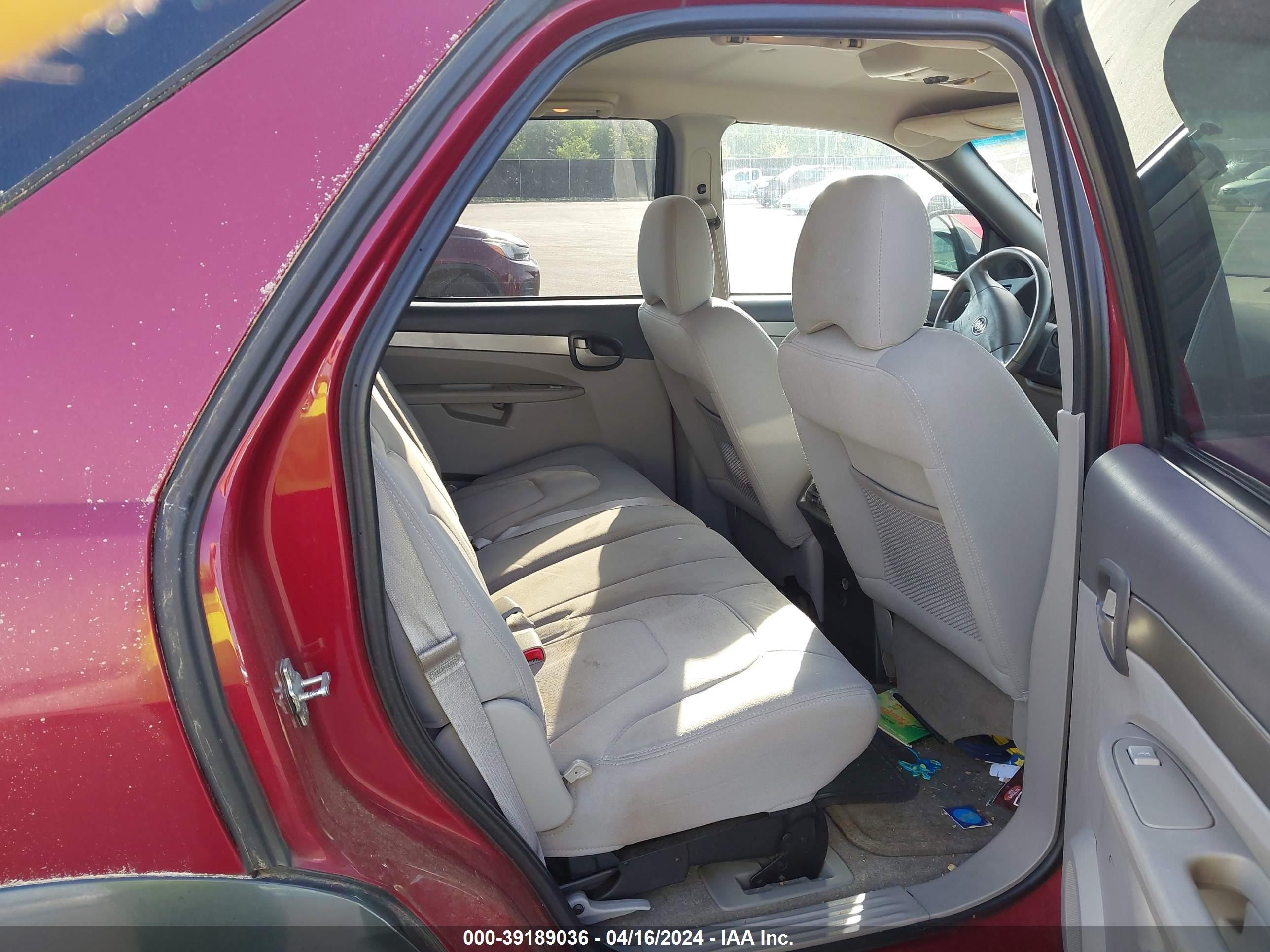 Photo 7 VIN: 3G5DA03E65S525660 - BUICK RENDEZVOUS 