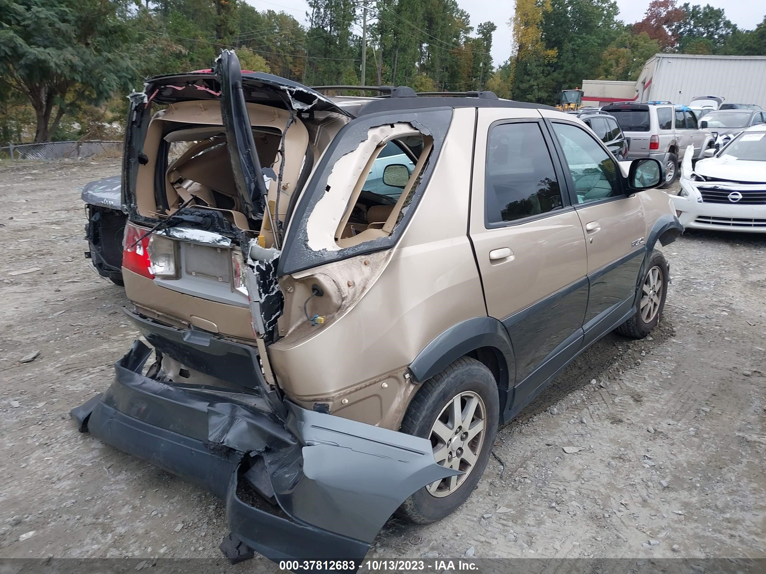 Photo 3 VIN: 3G5DA03E72S605366 - BUICK RENDEZVOUS 