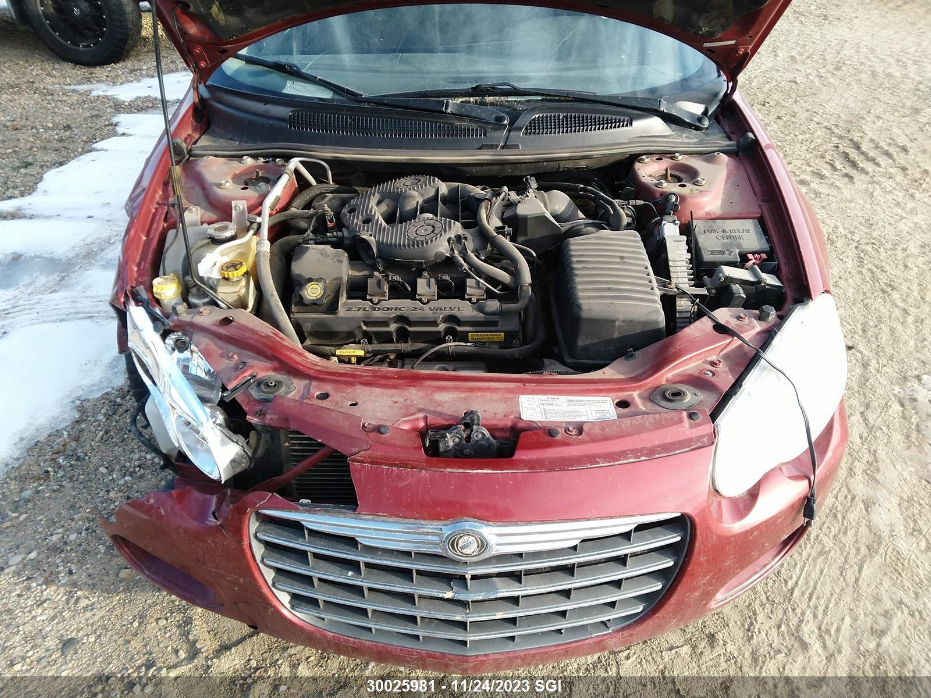 Photo 9 VIN: 3G5DA03E82S554220 - CHRYSLER SEBRING 