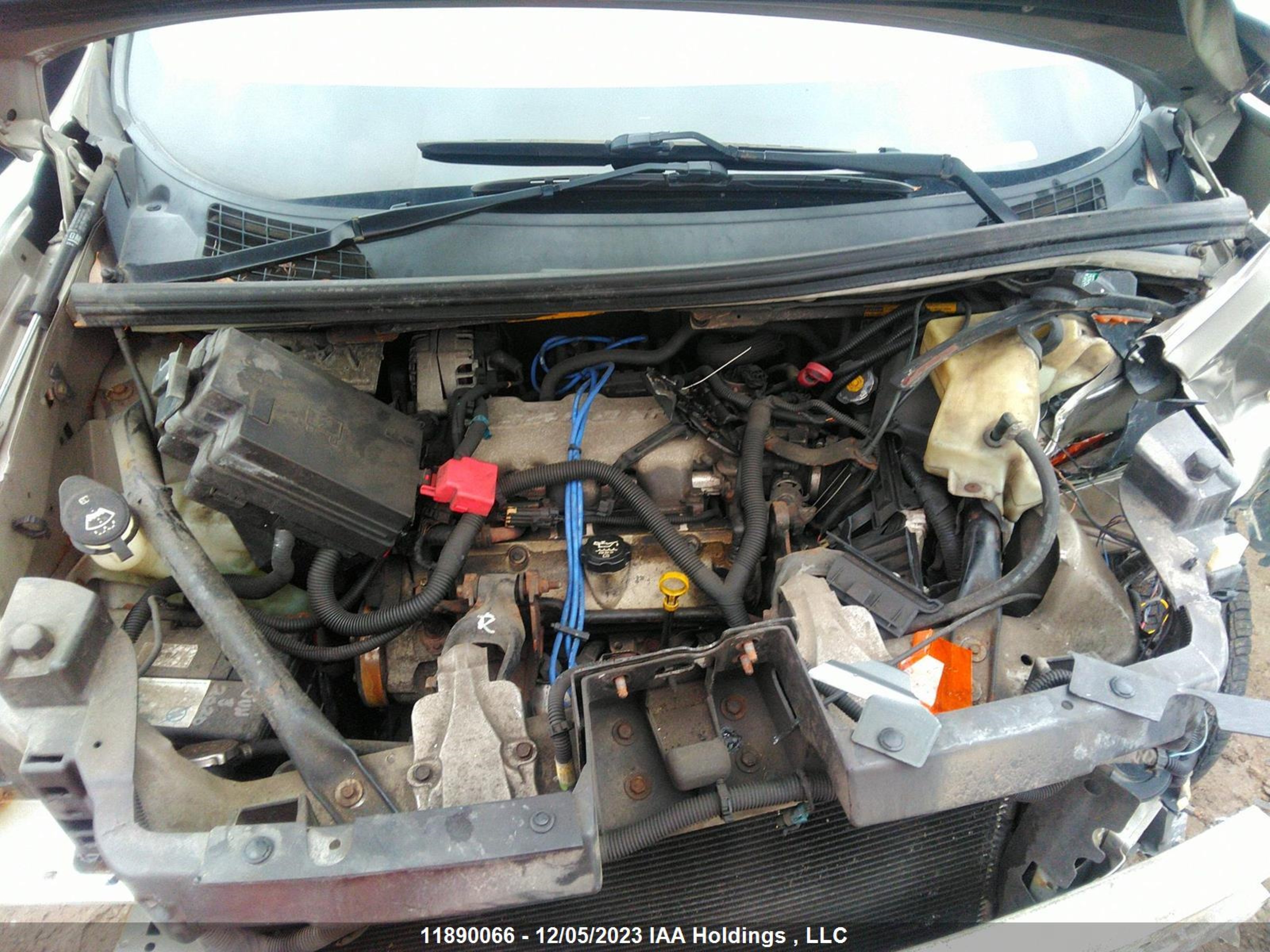 Photo 9 VIN: 3G5DA03E92S601190 - BUICK RENDEZVOUS 