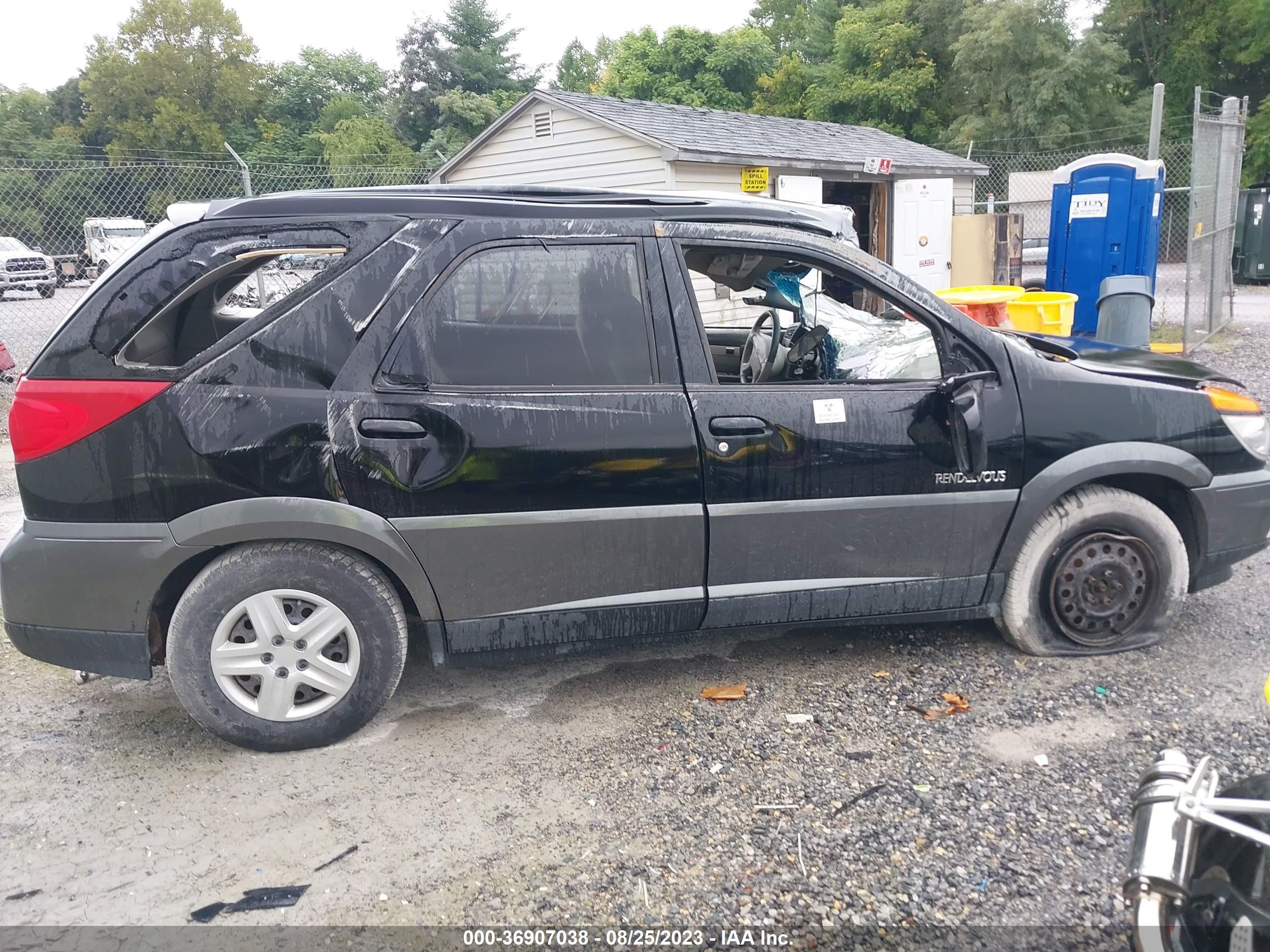 Photo 13 VIN: 3G5DA03EX3S602642 - BUICK RENDEZVOUS 