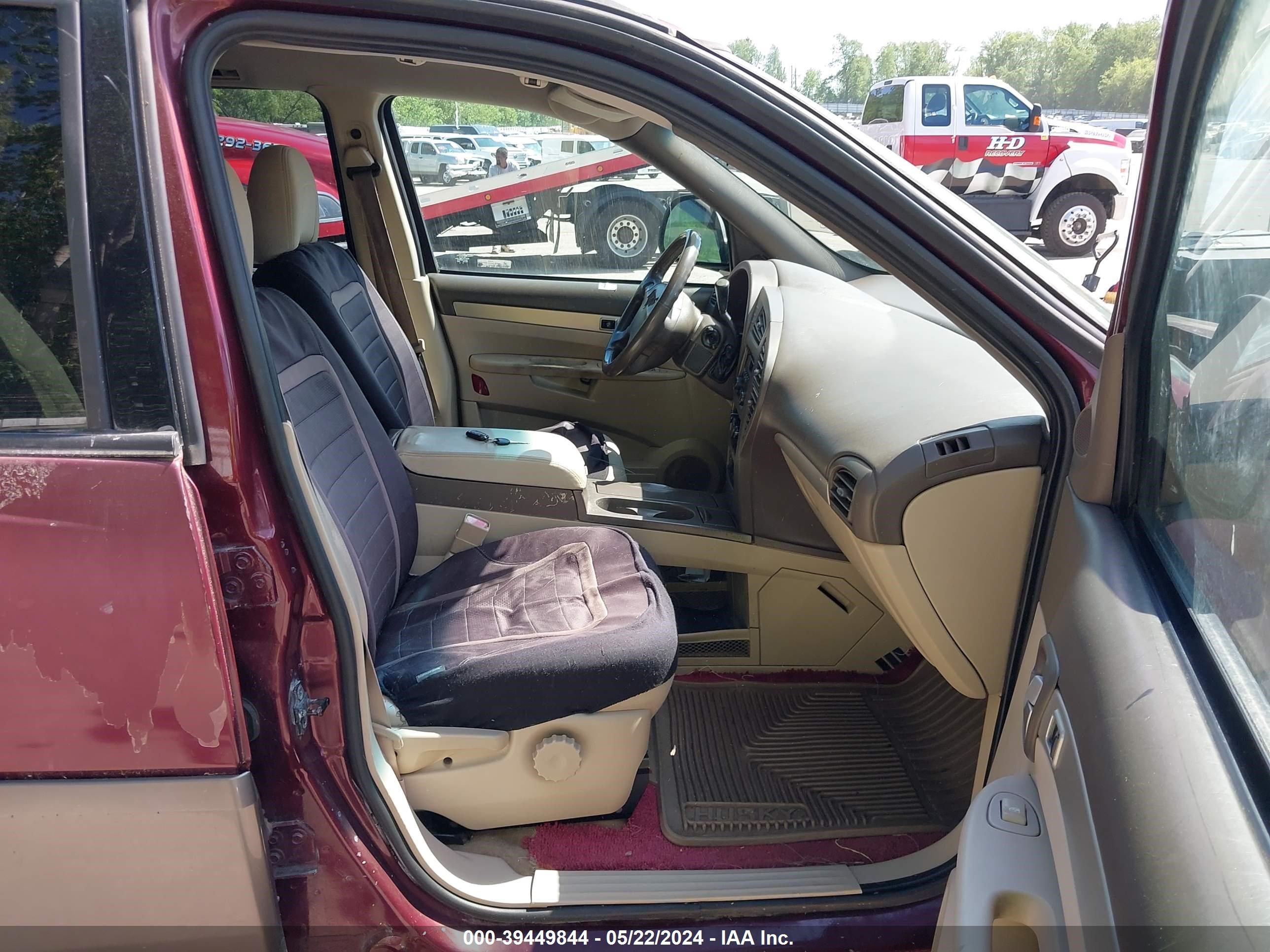 Photo 4 VIN: 3G5DA03EX4S538345 - BUICK RENDEZVOUS 