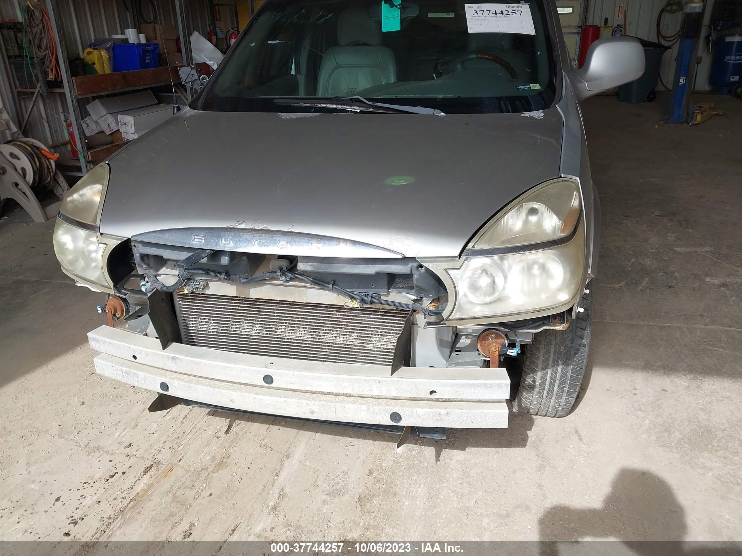 Photo 5 VIN: 3G5DA03L56S574817 - BUICK RENDEZVOUS 