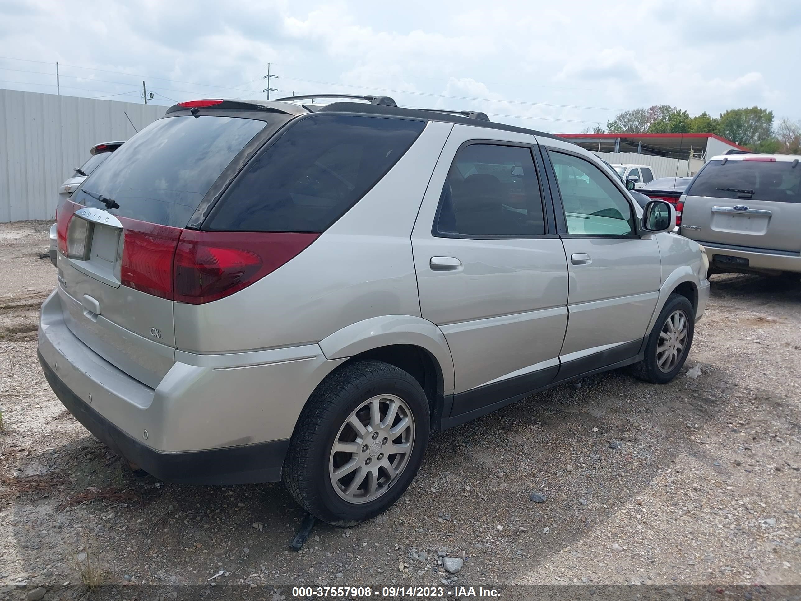 Photo 3 VIN: 3G5DA03L66S652909 - BUICK RENDEZVOUS 