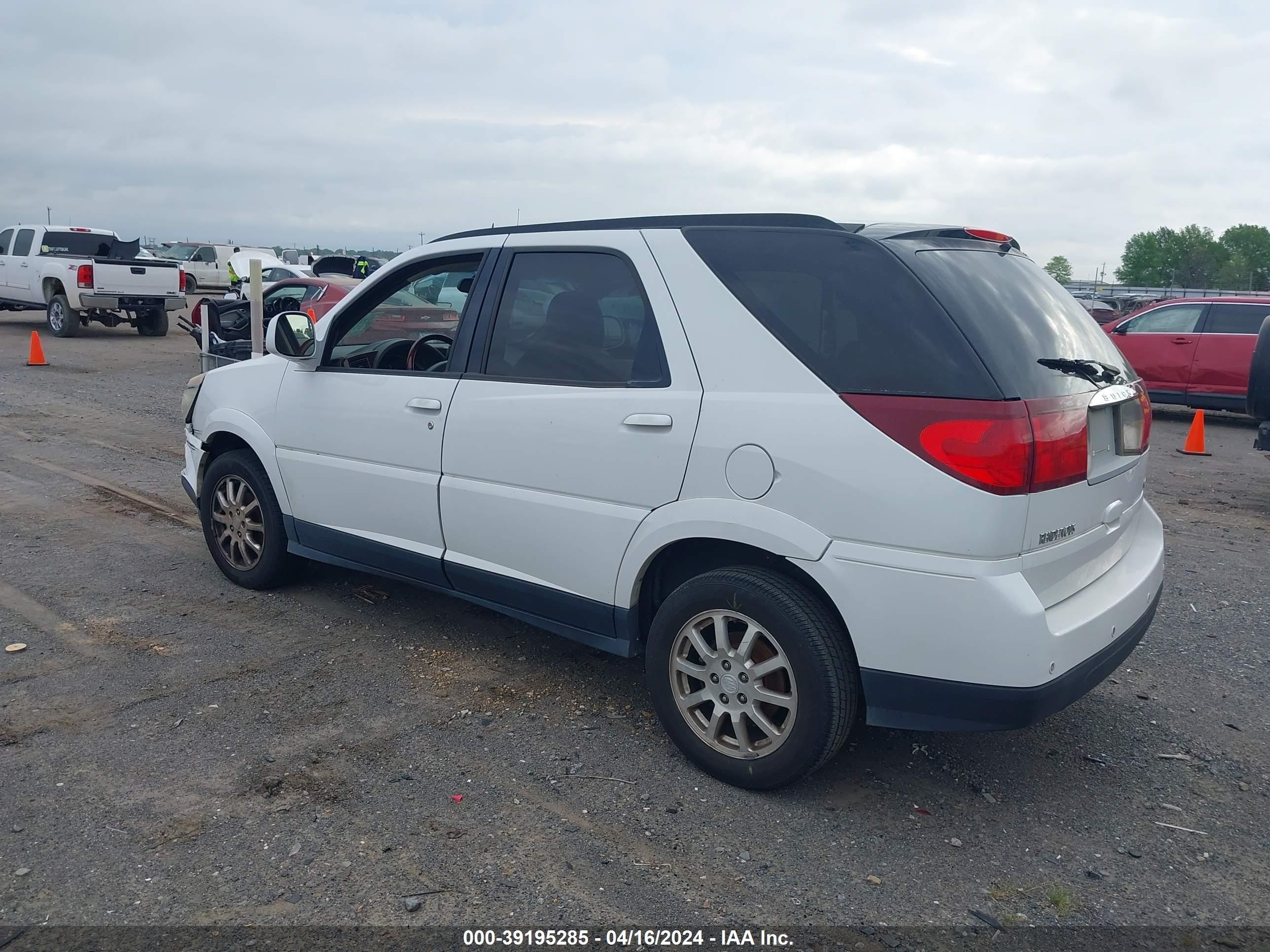 Photo 3 VIN: 3G5DA03L87S502902 - BUICK RENDEZVOUS 