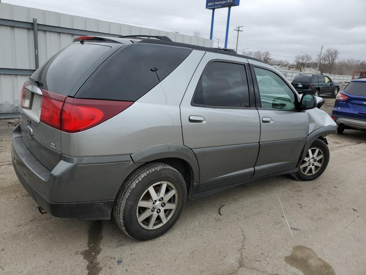 Photo 2 VIN: 3G5DB03704S574415 - BUICK RENDEZVOUS 