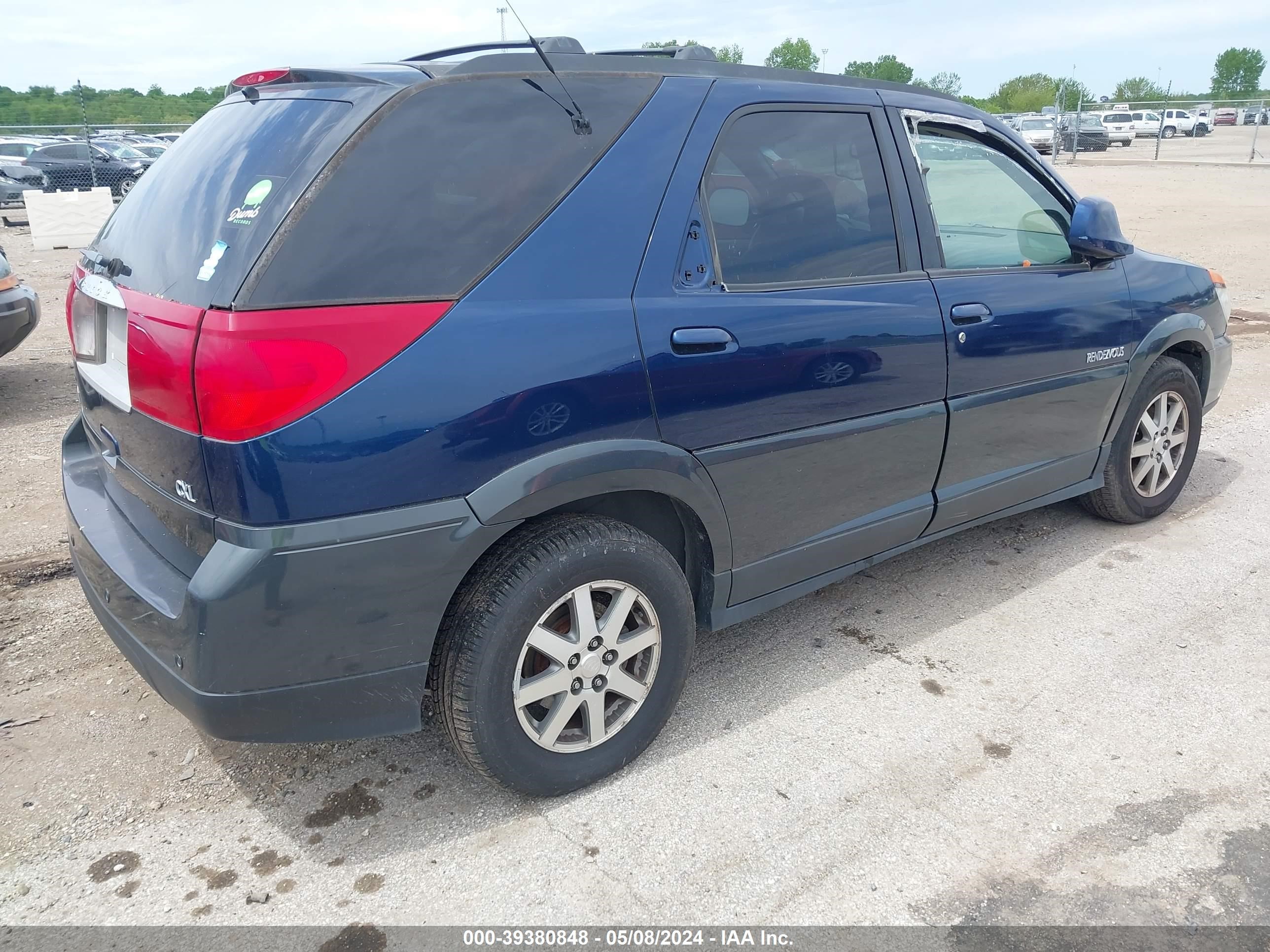 Photo 3 VIN: 3G5DB03E02S583790 - BUICK RENDEZVOUS 