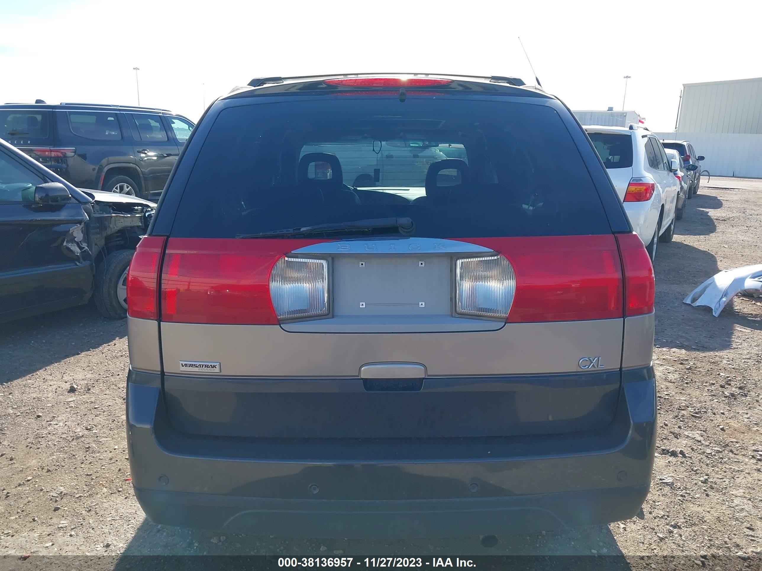 Photo 16 VIN: 3G5DB03E32S524748 - BUICK RENDEZVOUS 