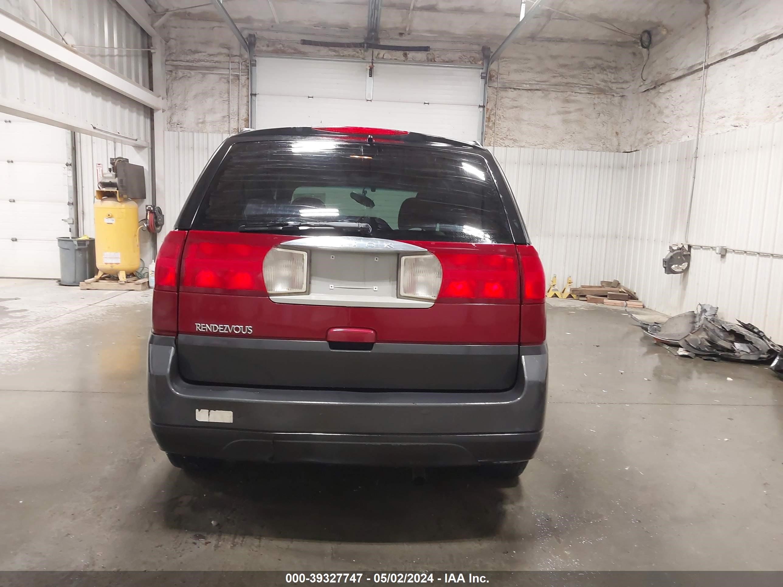 Photo 14 VIN: 3G5DB03E35S558970 - BUICK RENDEZVOUS 