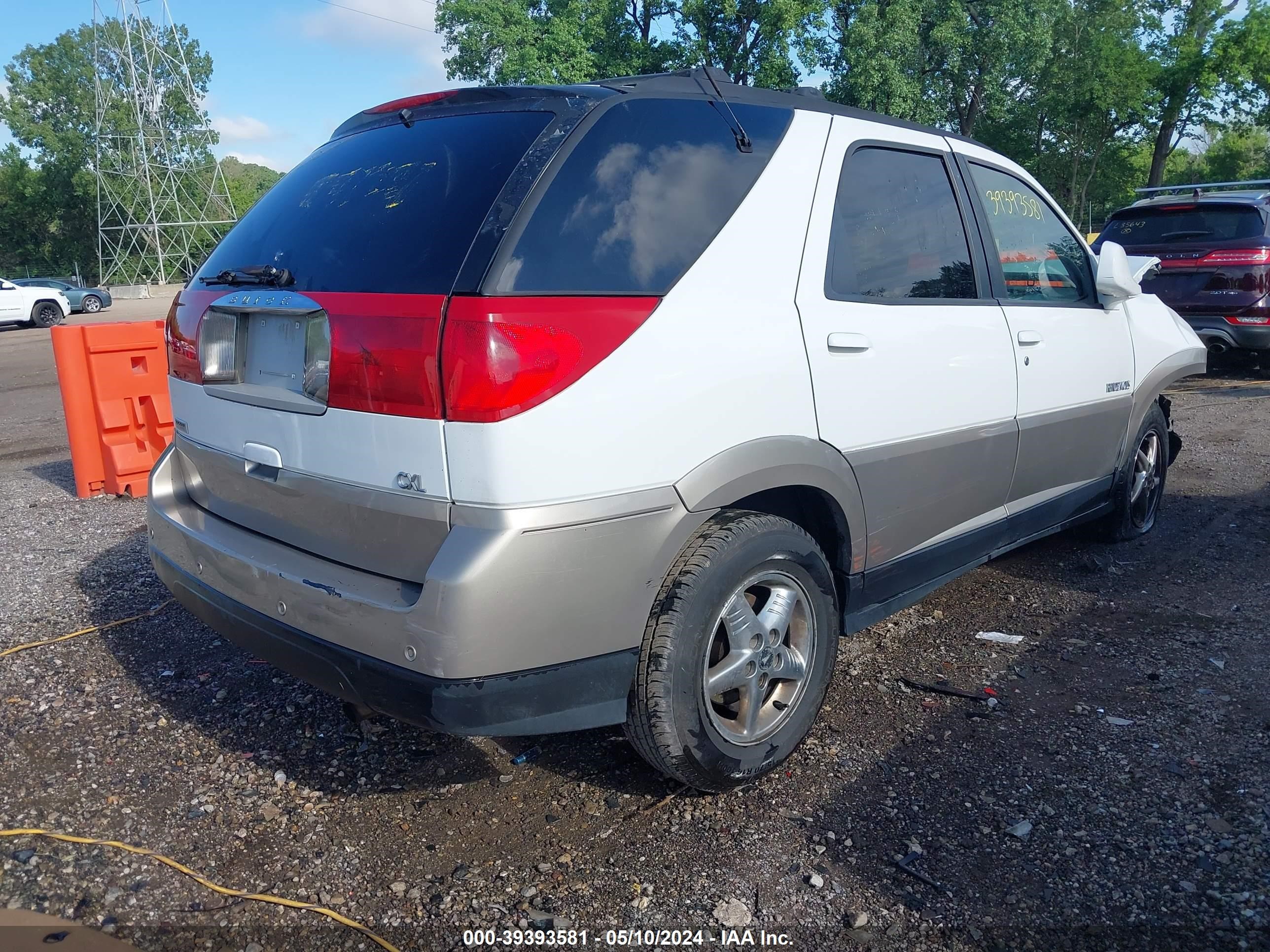 Photo 3 VIN: 3G5DB03E82S571791 - BUICK RENDEZVOUS 