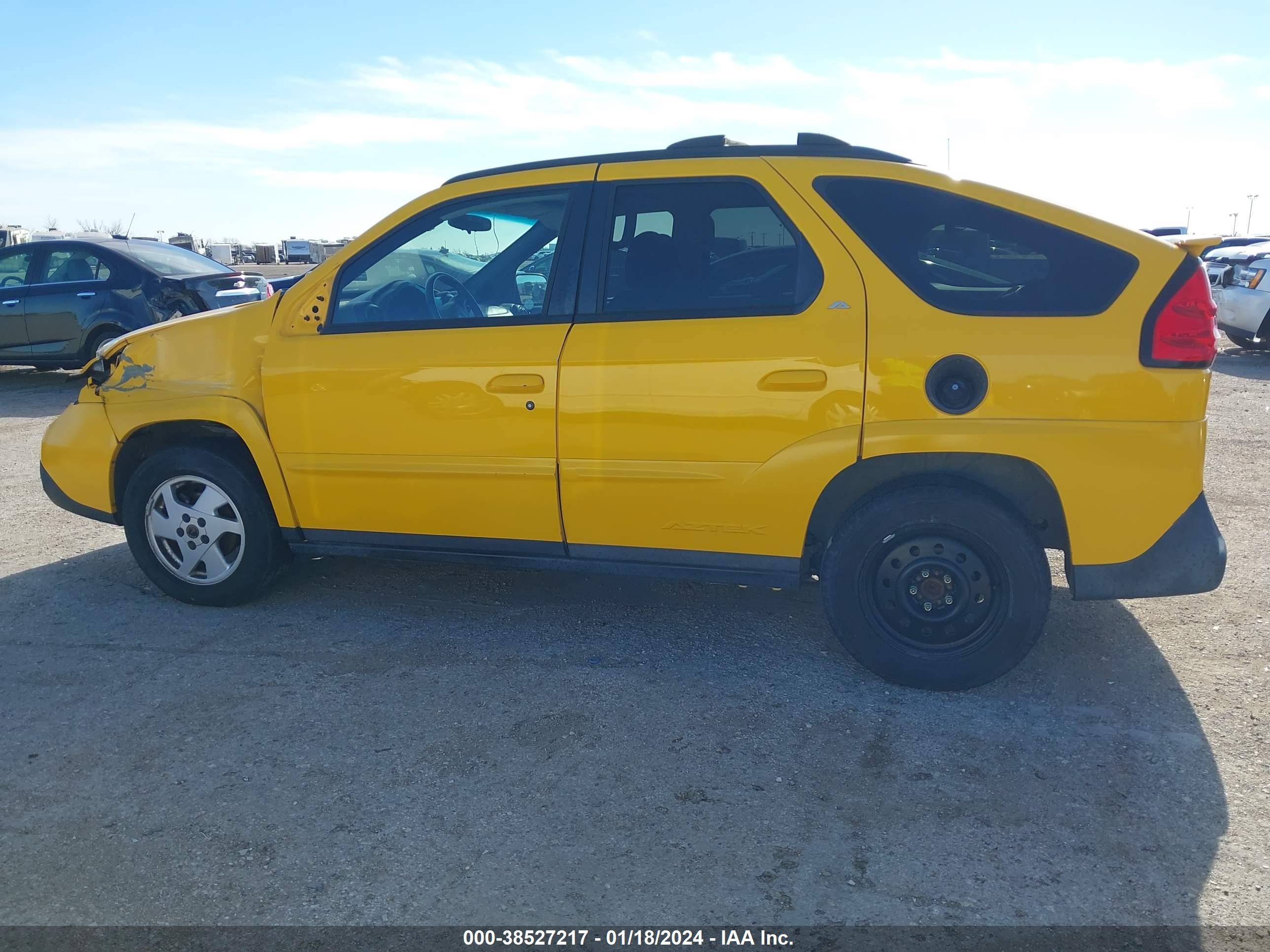 Photo 14 VIN: 3G7DA03E22S552115 - PONTIAC AZTEK 