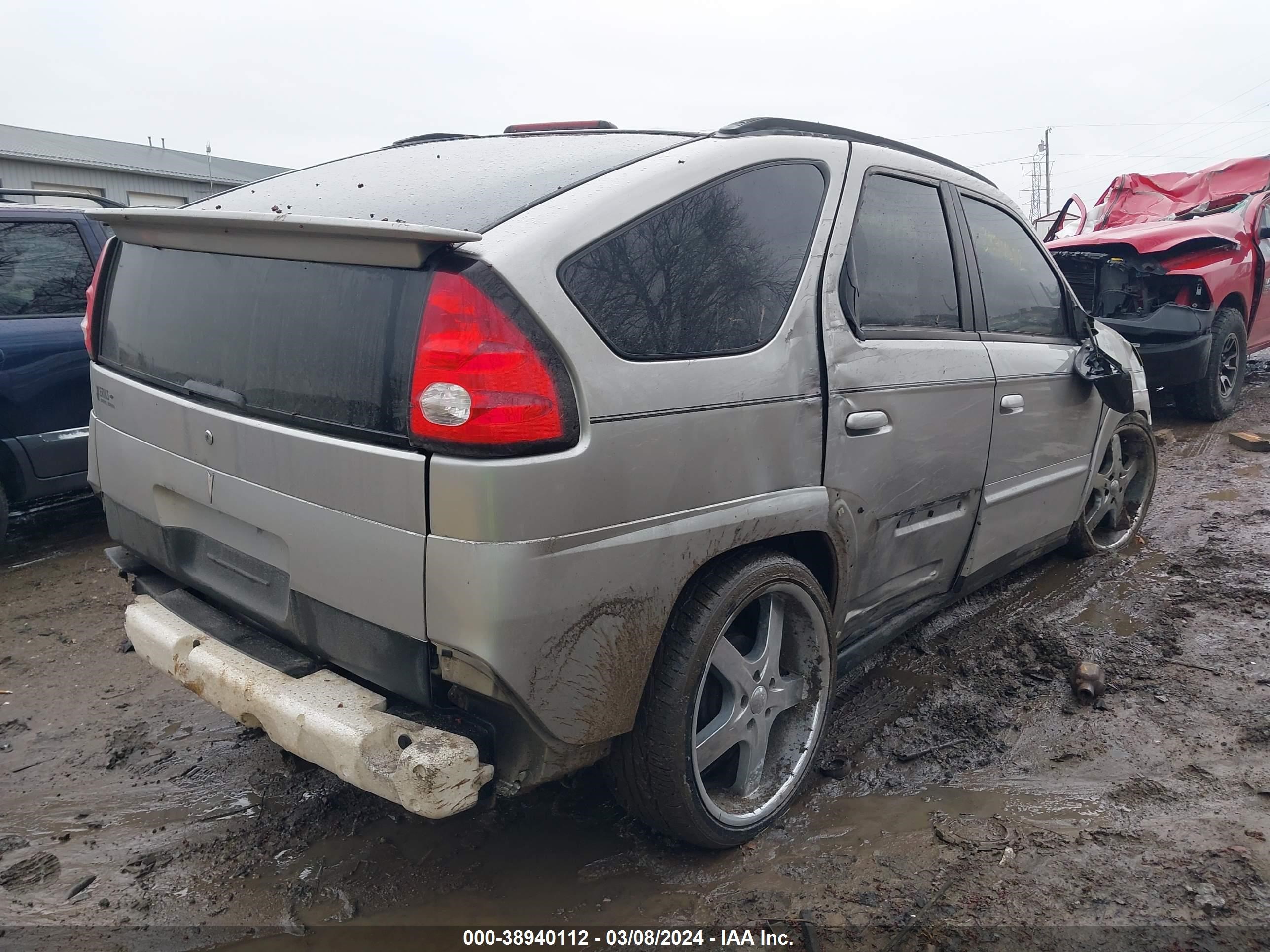 Photo 3 VIN: 3G7DA03E25S506062 - PONTIAC AZTEK 