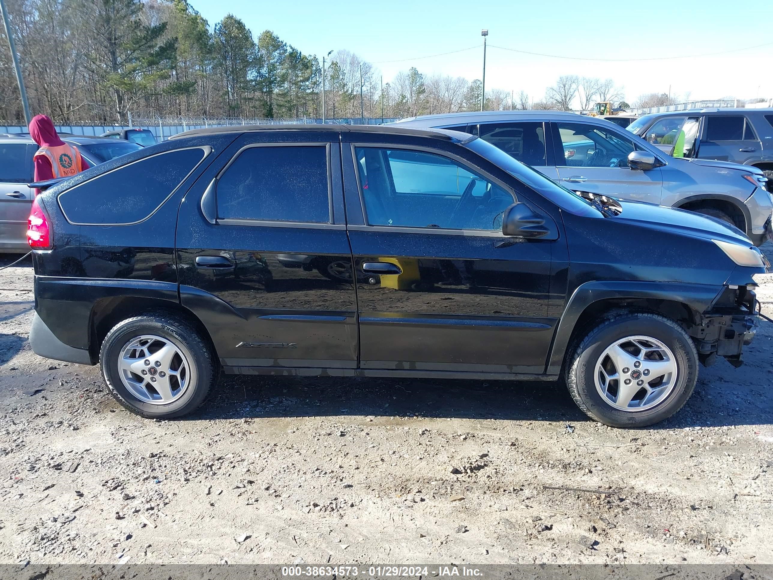 Photo 13 VIN: 3G7DA03E33S532084 - PONTIAC AZTEK 