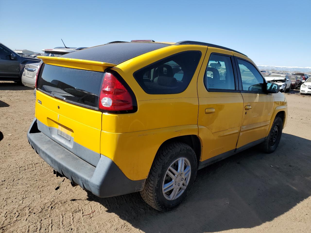 Photo 2 VIN: 3G7DA03E33S532117 - PONTIAC AZTEK 