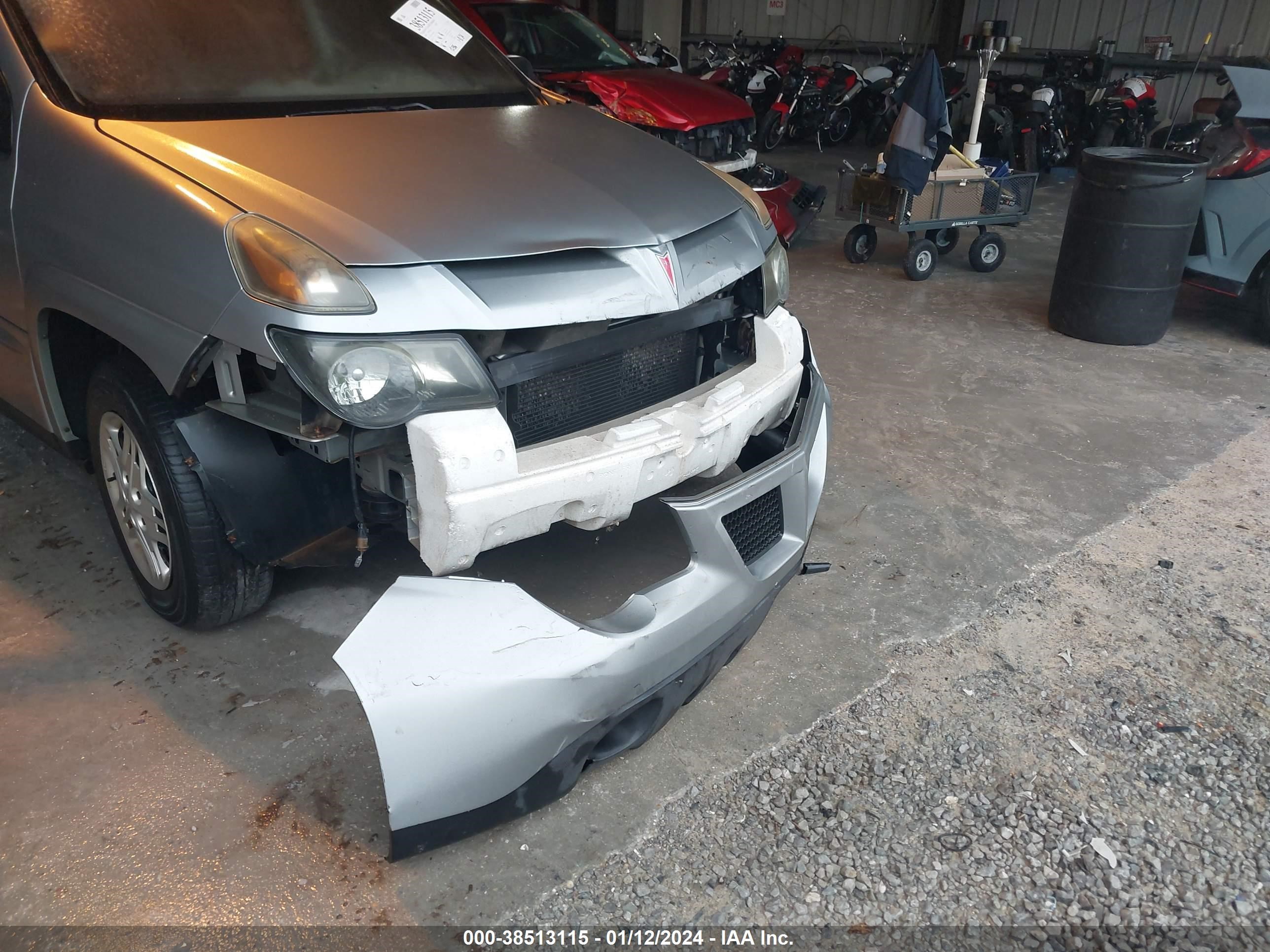 Photo 5 VIN: 3G7DA03E44S571087 - PONTIAC AZTEK 