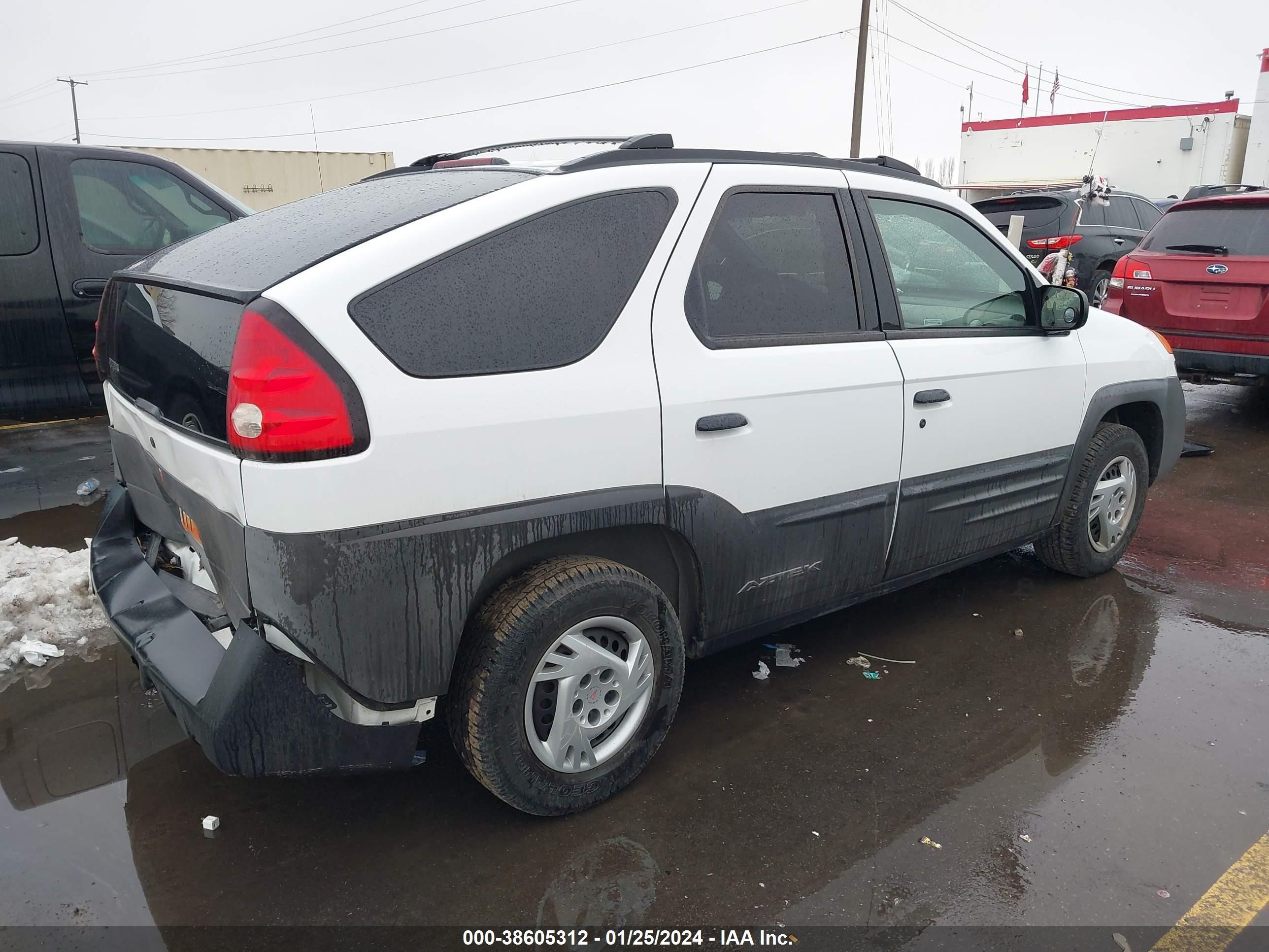 Photo 3 VIN: 3G7DA03E81S528268 - PONTIAC AZTEK 