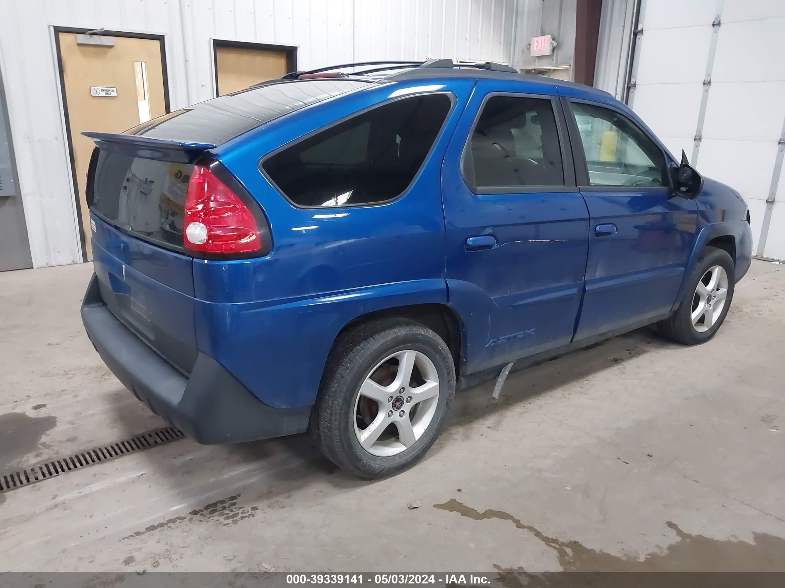 Photo 3 VIN: 3G7DBO3E74S552725 - PONTIAC AZTEK 