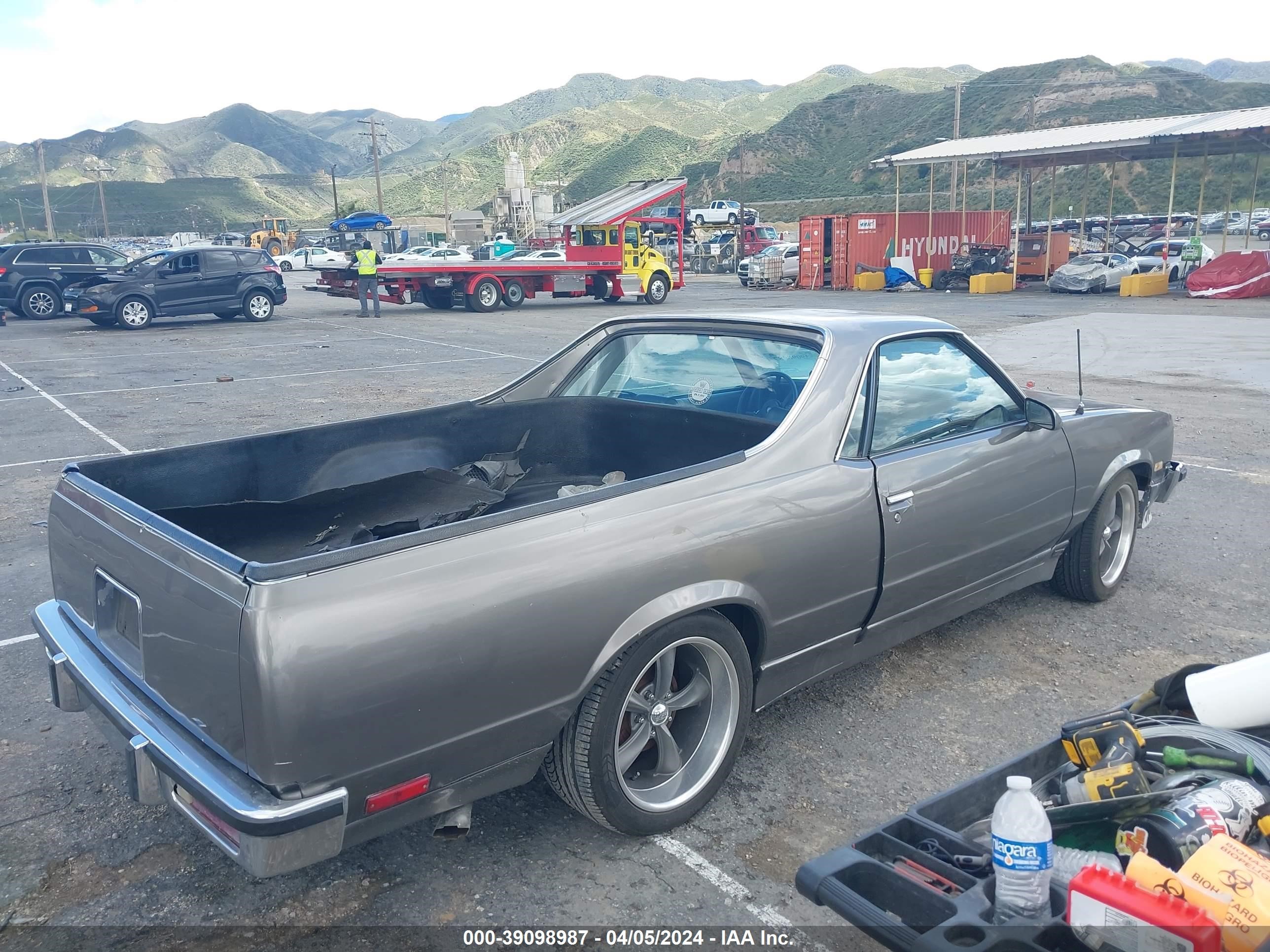 Photo 3 VIN: 3GCCW80H0FS903069 - CHEVROLET EL CAMINO 