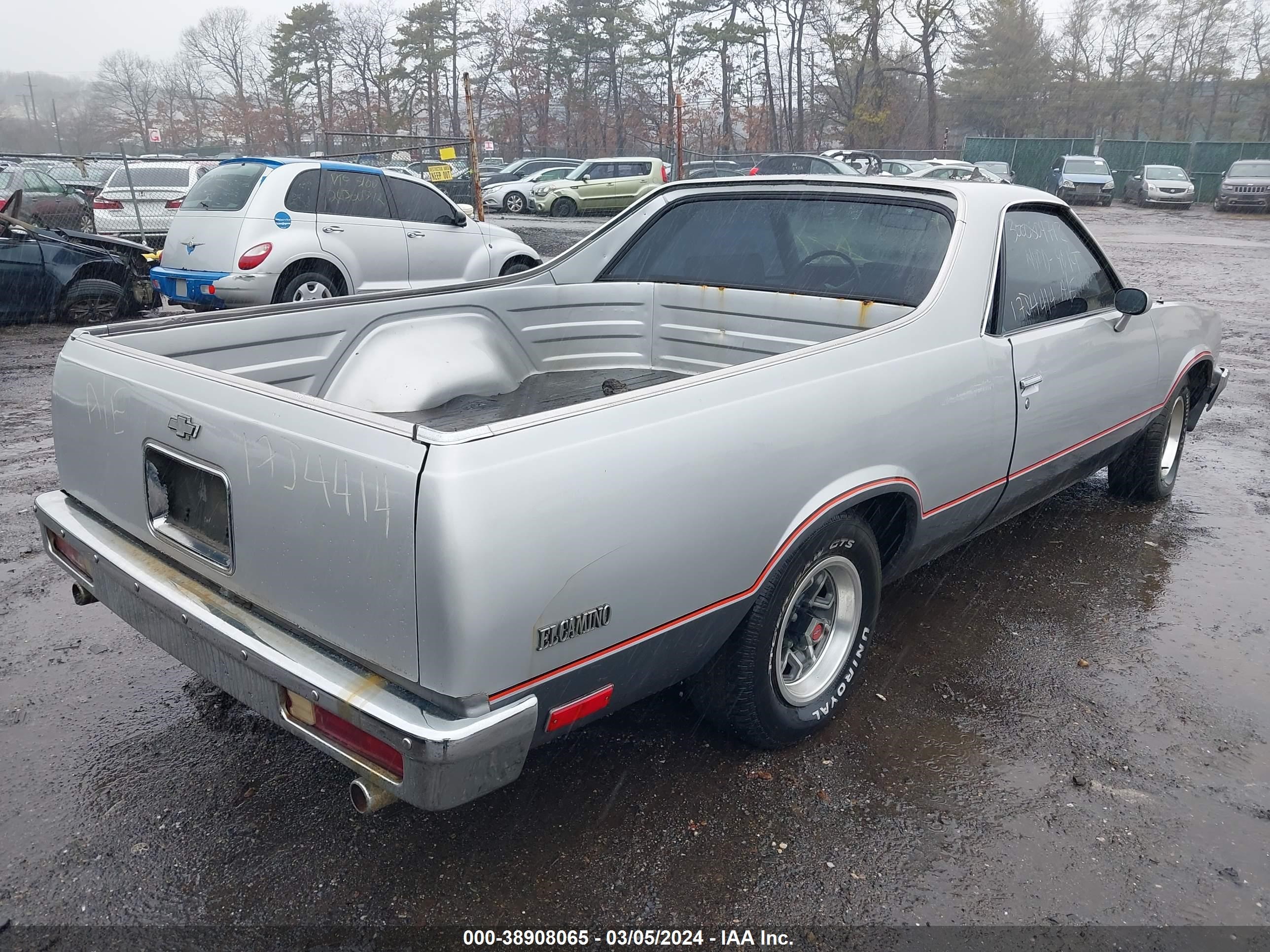 Photo 3 VIN: 3GCCW80H3FS912915 - CHEVROLET EL CAMINO 