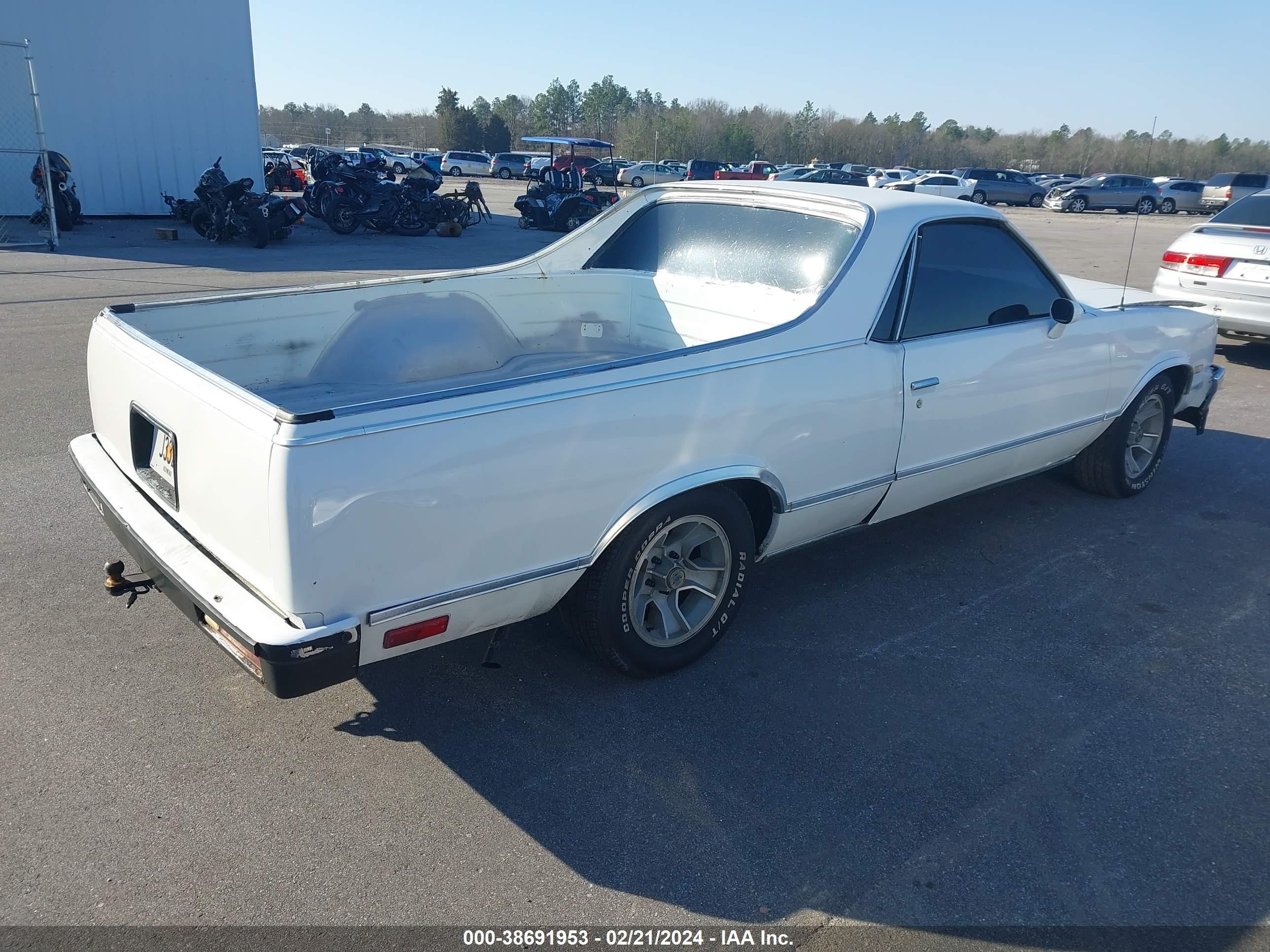 Photo 3 VIN: 3GCCW80H9FS916984 - CHEVROLET EL CAMINO 