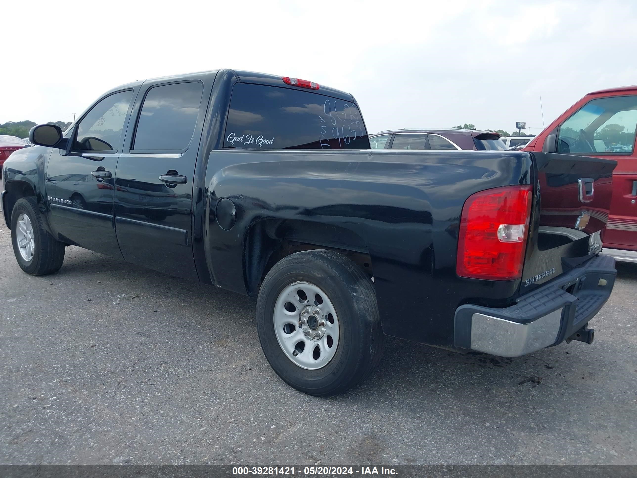 Photo 2 VIN: 3GCEC13J28G279658 - CHEVROLET SILVERADO 