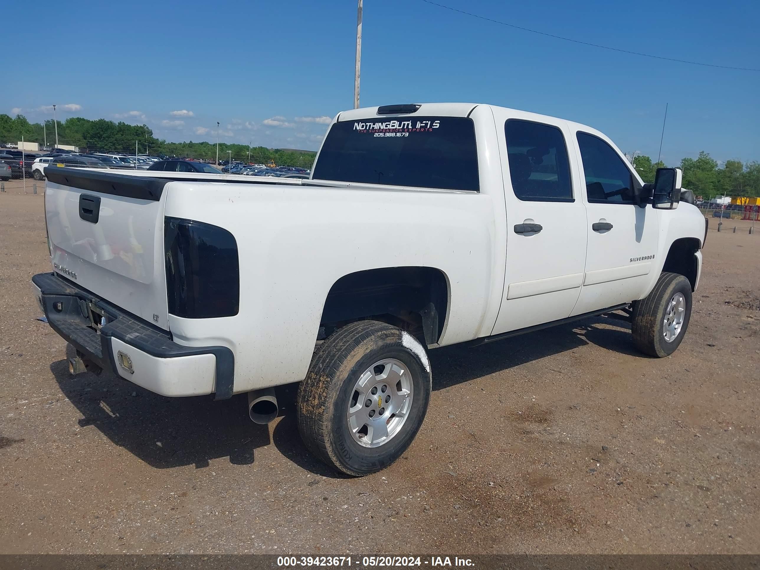 Photo 3 VIN: 3GCEC13J78G259826 - CHEVROLET SILVERADO 