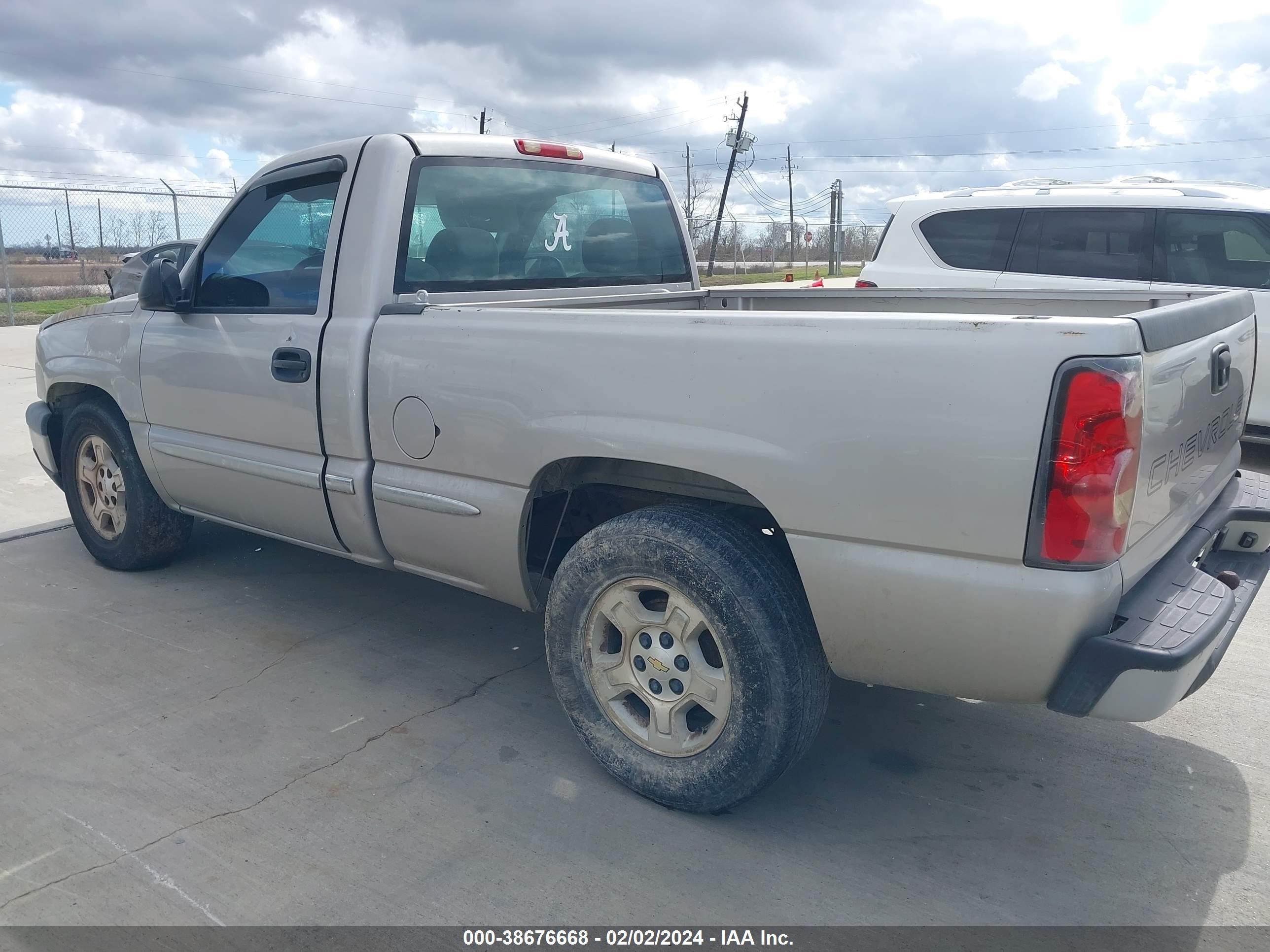 Photo 2 VIN: 3GCEC14X77G172610 - CHEVROLET SILVERADO 