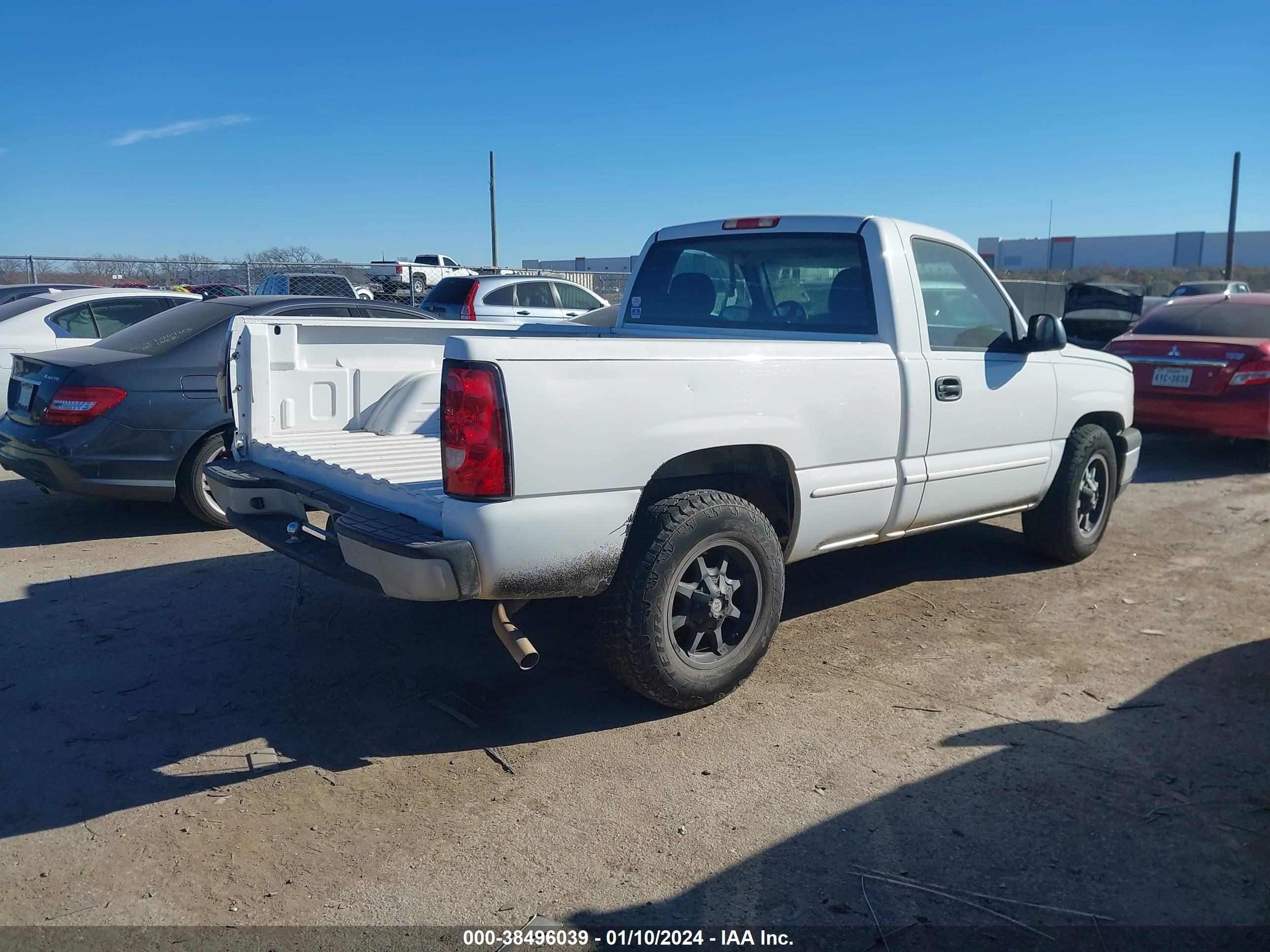 Photo 3 VIN: 3GCEC14X96G184272 - CHEVROLET SILVERADO 