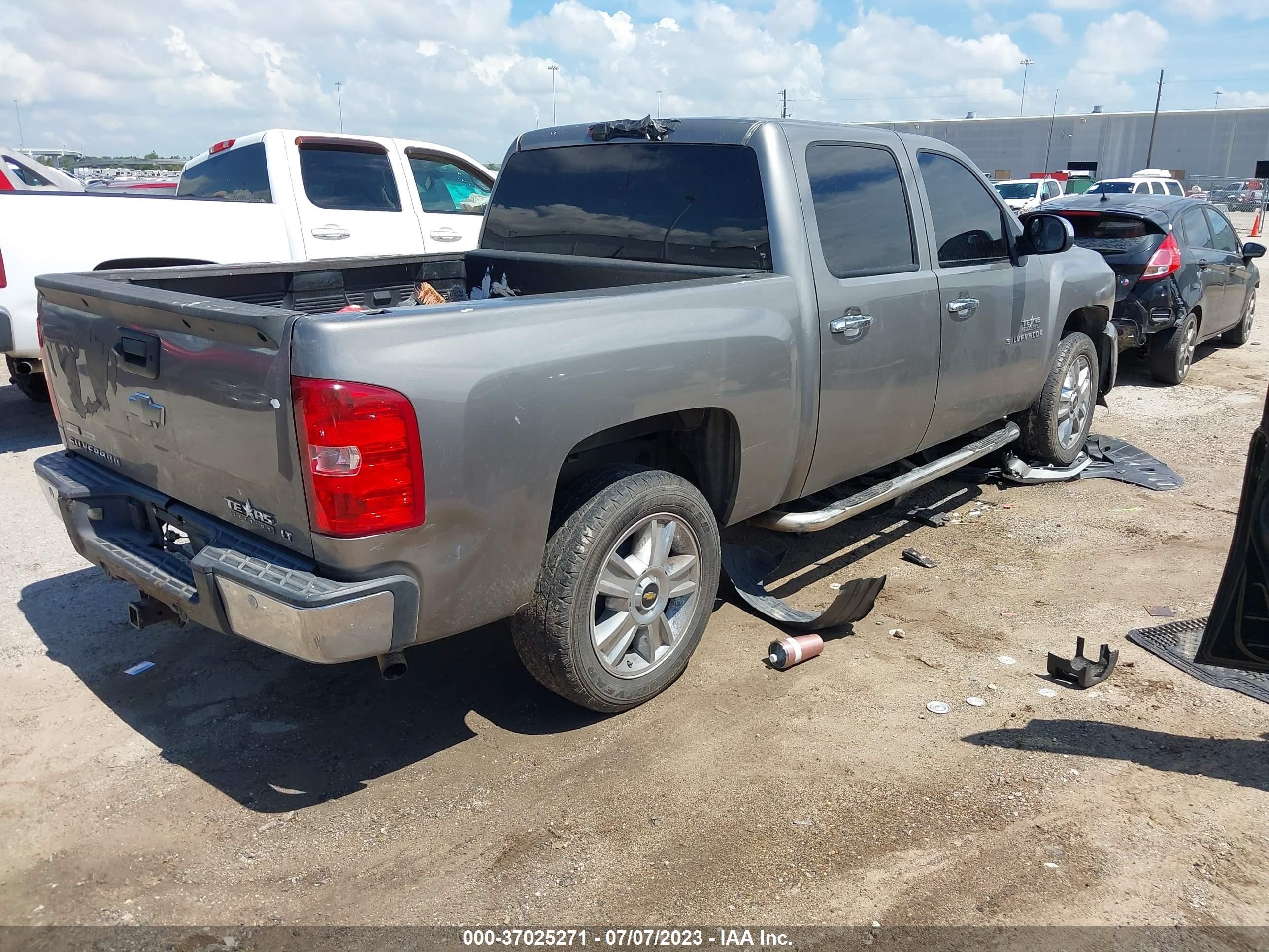 Photo 3 VIN: 3GCEC23029G185892 - CHEVROLET SILVERADO 