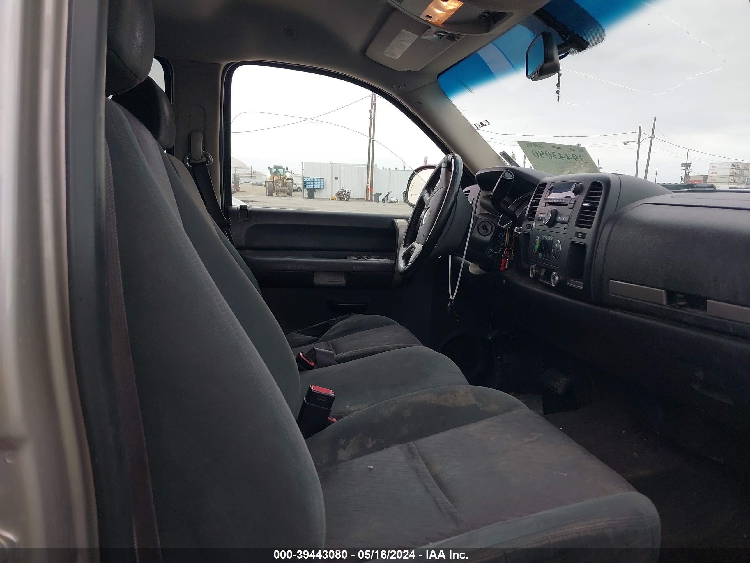 Photo 4 VIN: 3GCEC23J29G228815 - CHEVROLET SILVERADO 